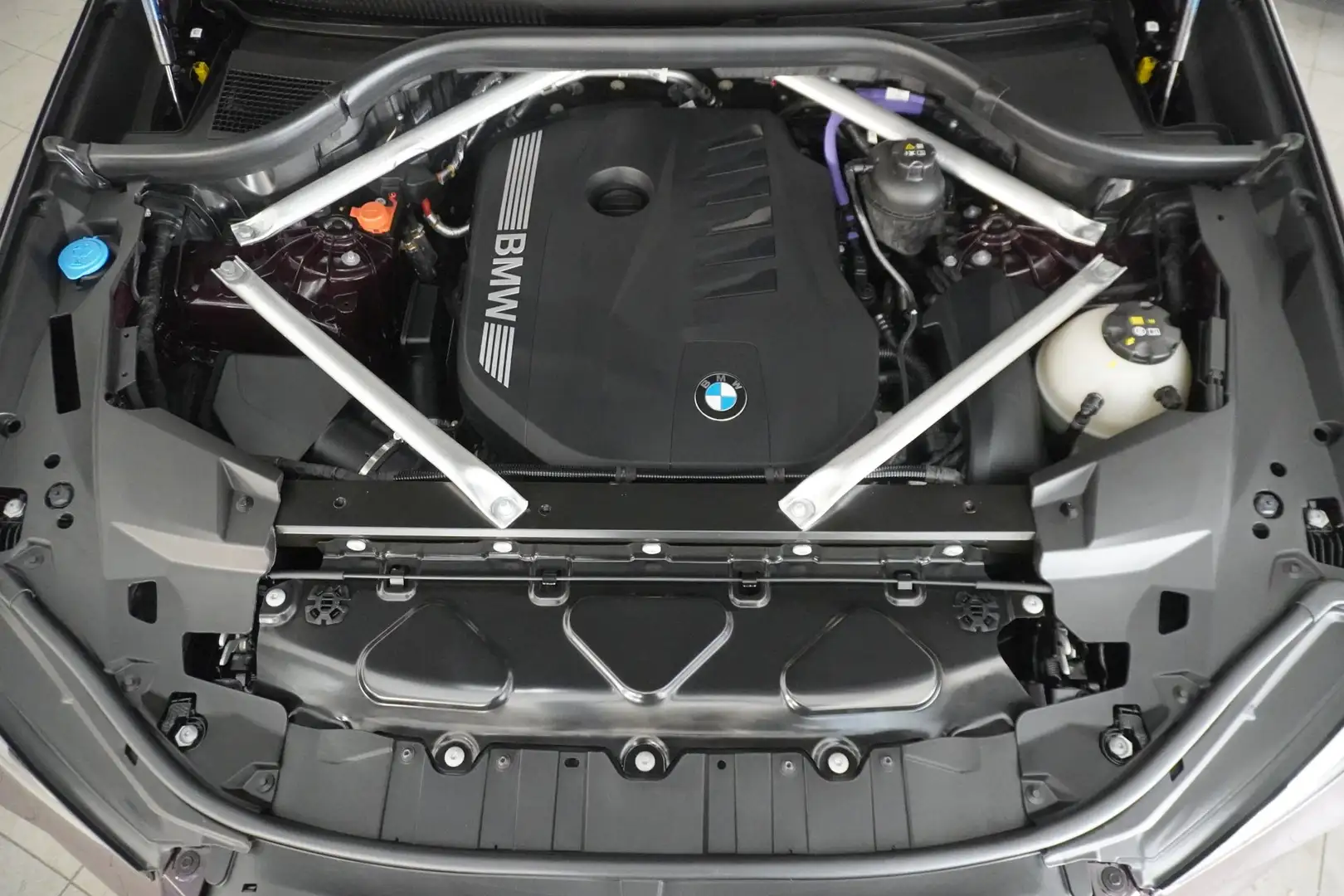 BMW X5 xDrive40i Rouge - 2