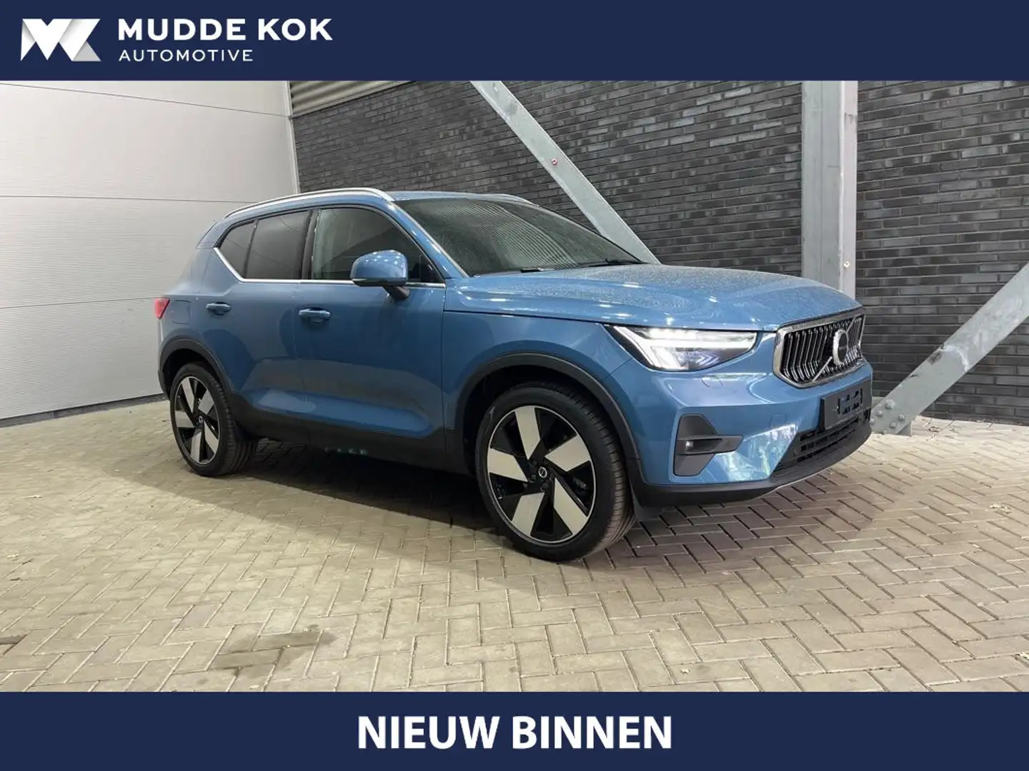 Volvo XC40 T4 Plug-in hybrid Plus Bright | ACC | BLIS | Stoel Blauw - 1