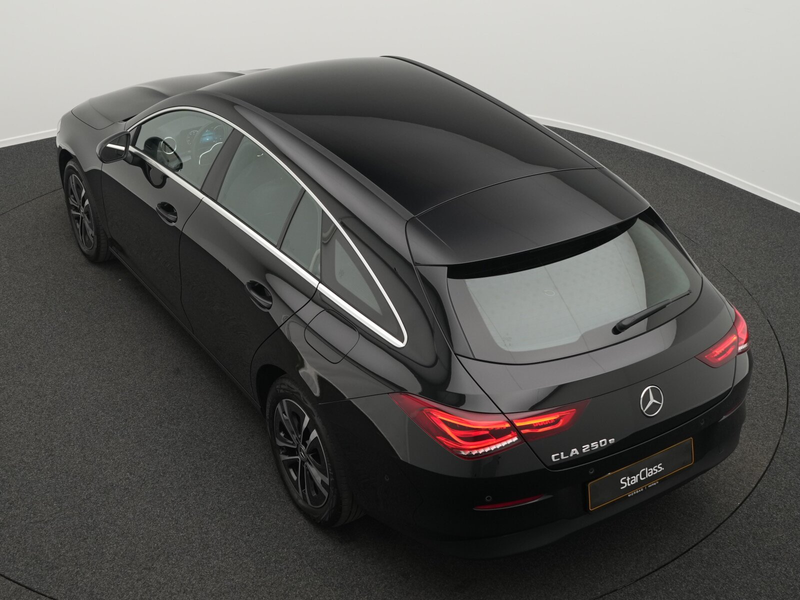 Mercedes-Benz CLA 250 CLA 250 e Shooting Brake LED+AHK+EasyPack+Kamera — photo 11