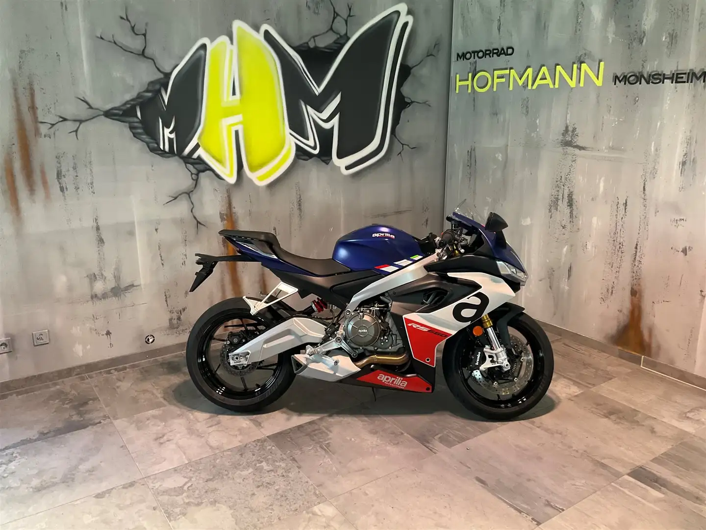 Aprilia RS 660 Срібний - 1