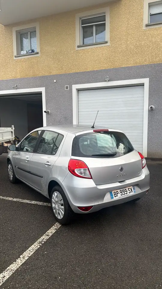 Renault Clio III dCi 75 eco2 20th Euro 5
