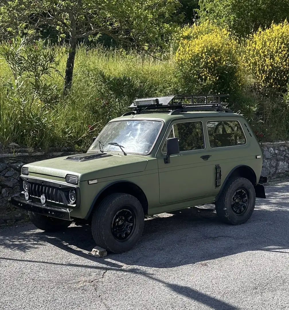 Lada Niva 1.6 LX - 1