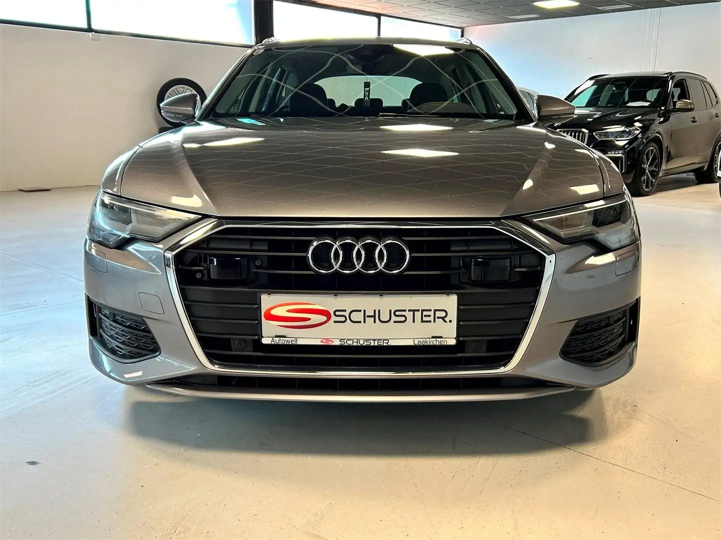 Audi A6 Avant 40 TDI *neues Modell* Grau - 2