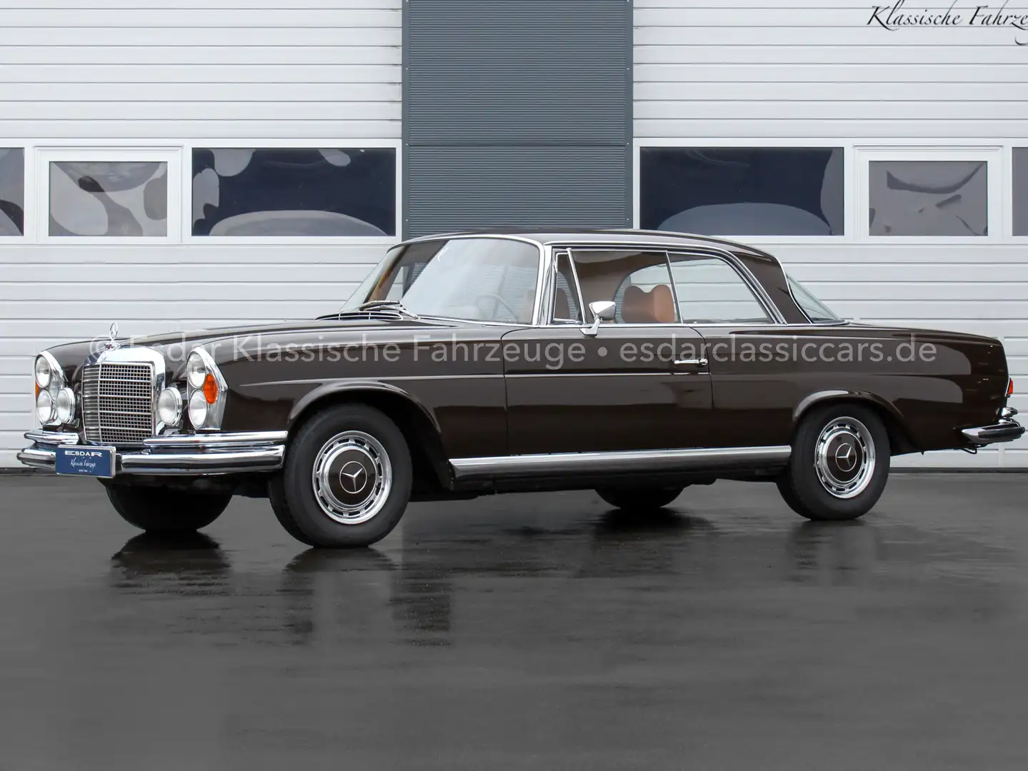 Mercedes-Benz 280 280 SE Braun - 1