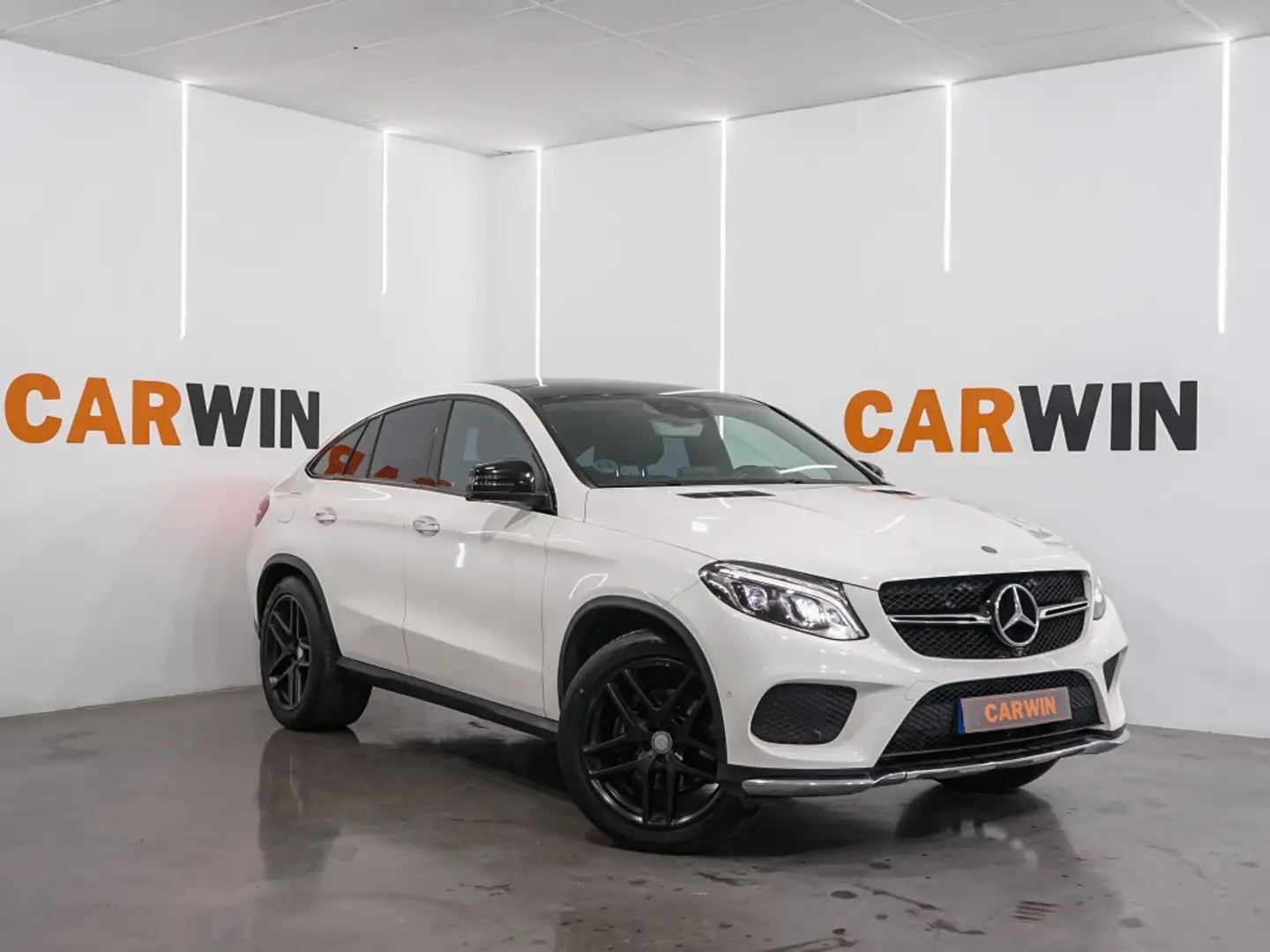 Mercedes-Benz GLE 350 Coupé 350d 4Matic Aut. Blanc - 1