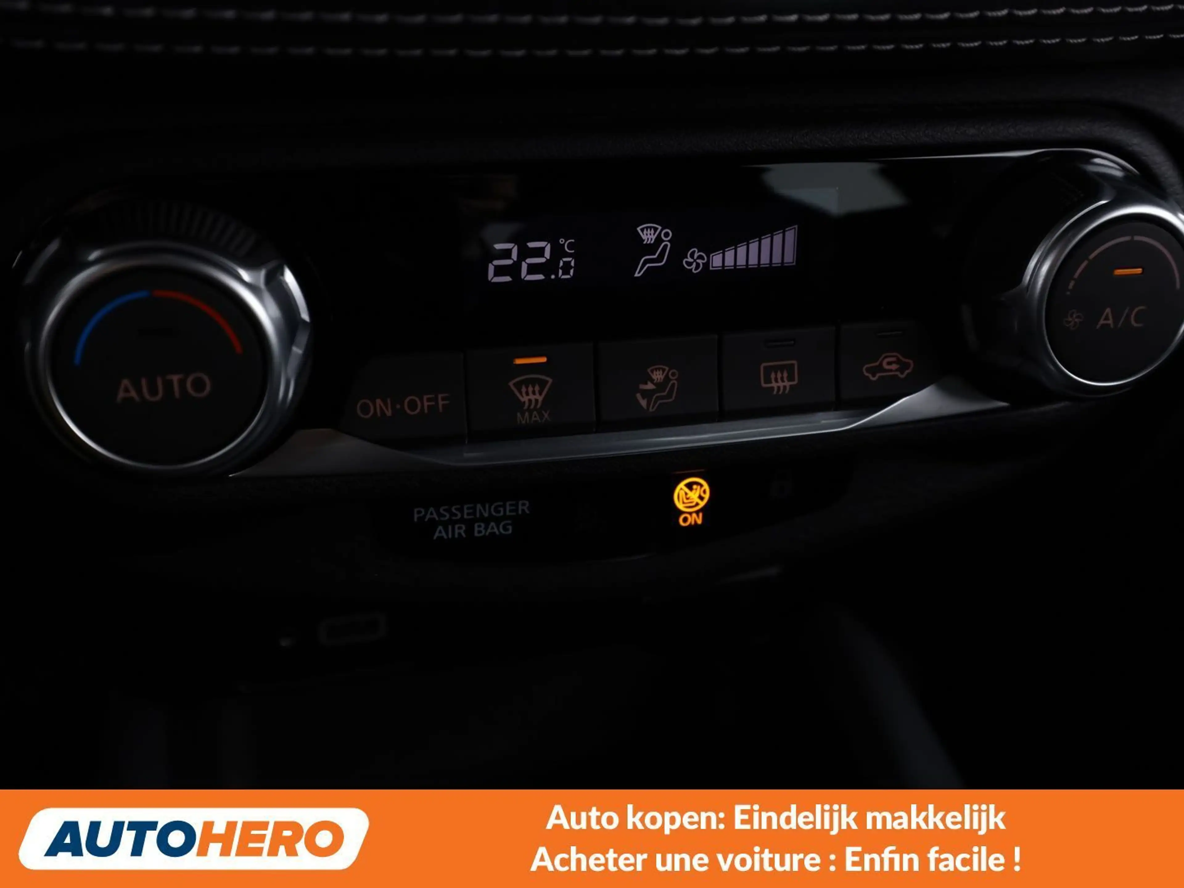 Nissan Juke 1.0 DIG-T N-Connecta — photo 13