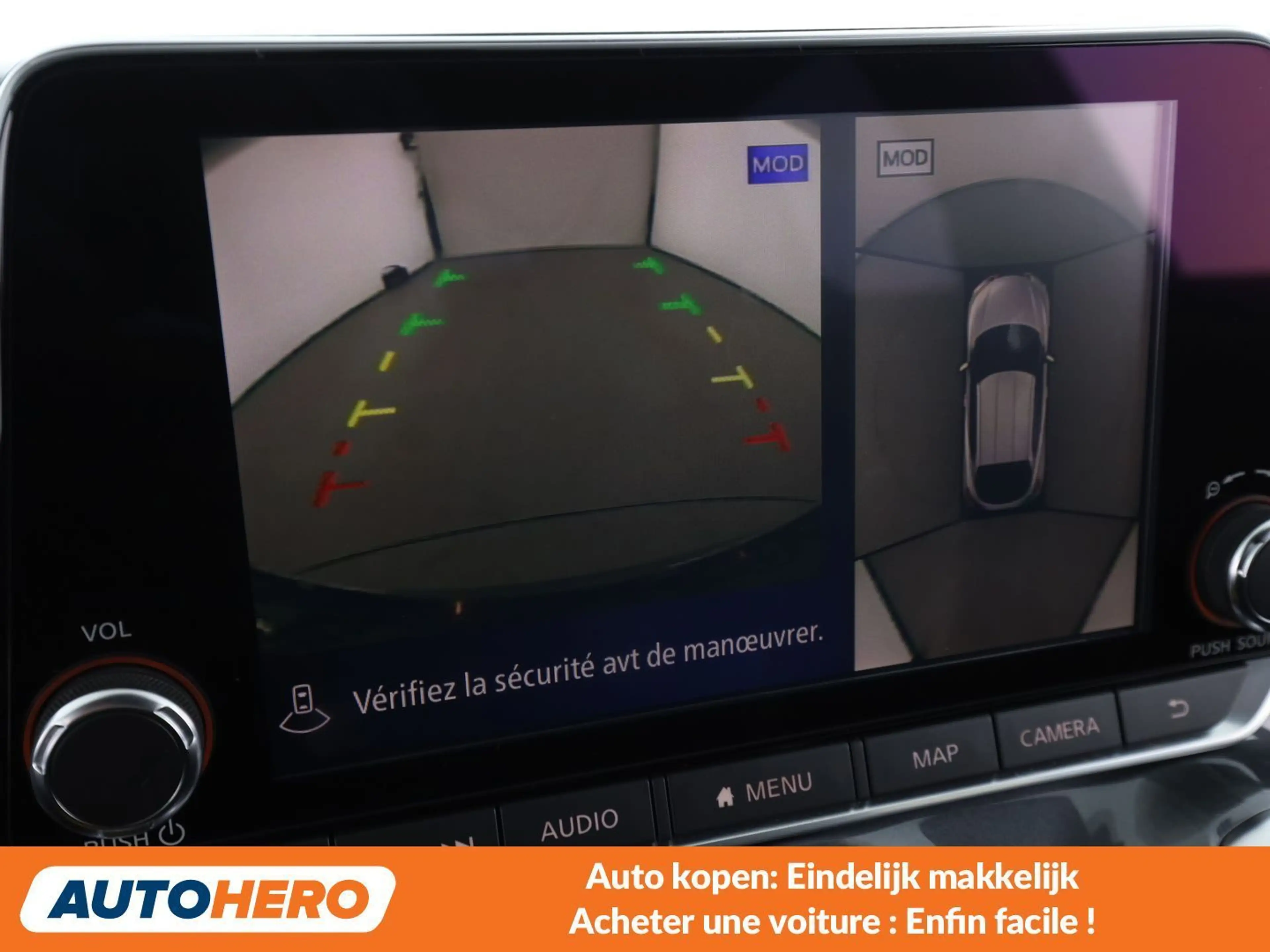 Nissan Juke 1.0 DIG-T N-Connecta — photo 9