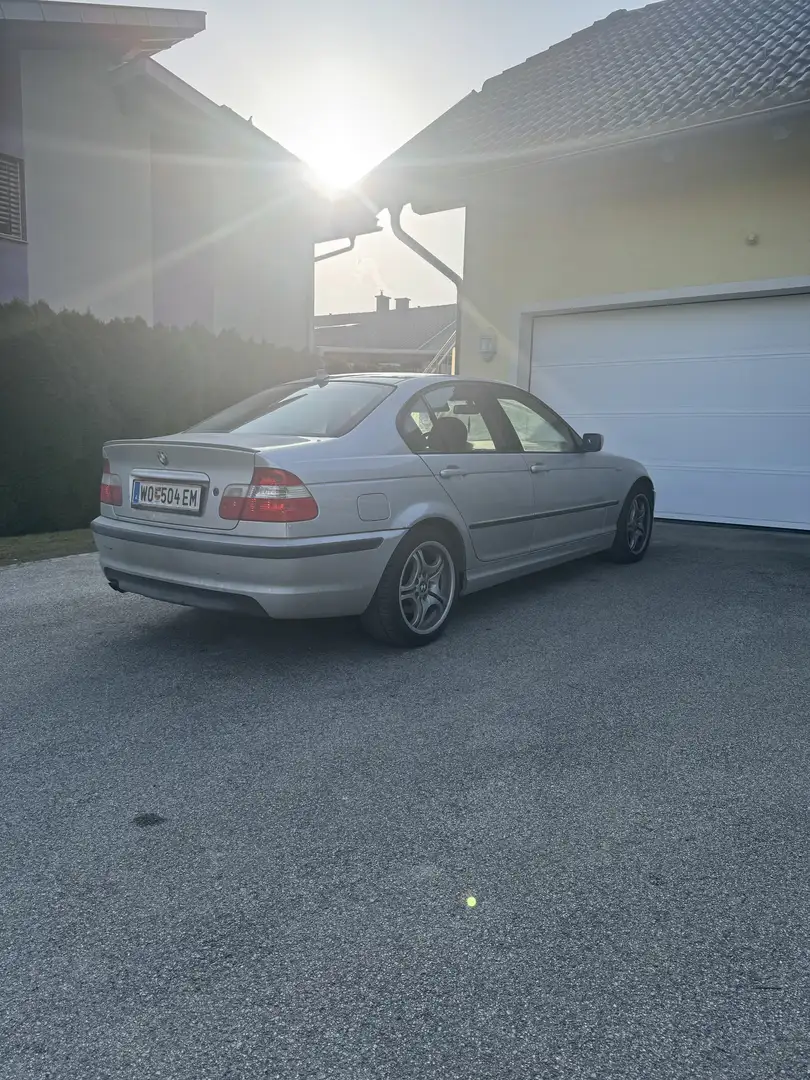 BMW 325 325i - 2