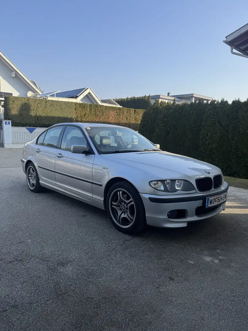 BMW 325 325i - 1