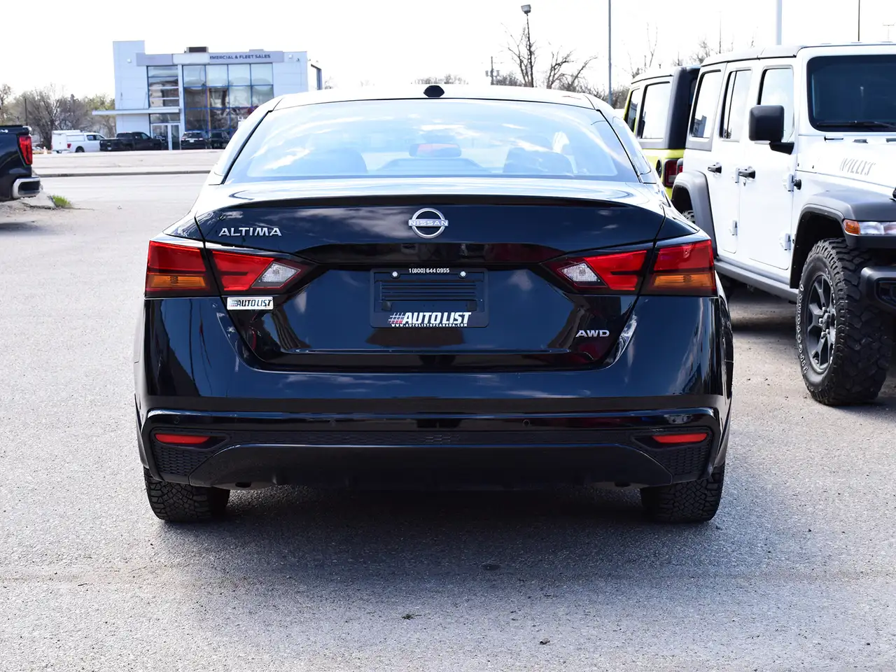 Nissan Altima снимка Nissan Altima