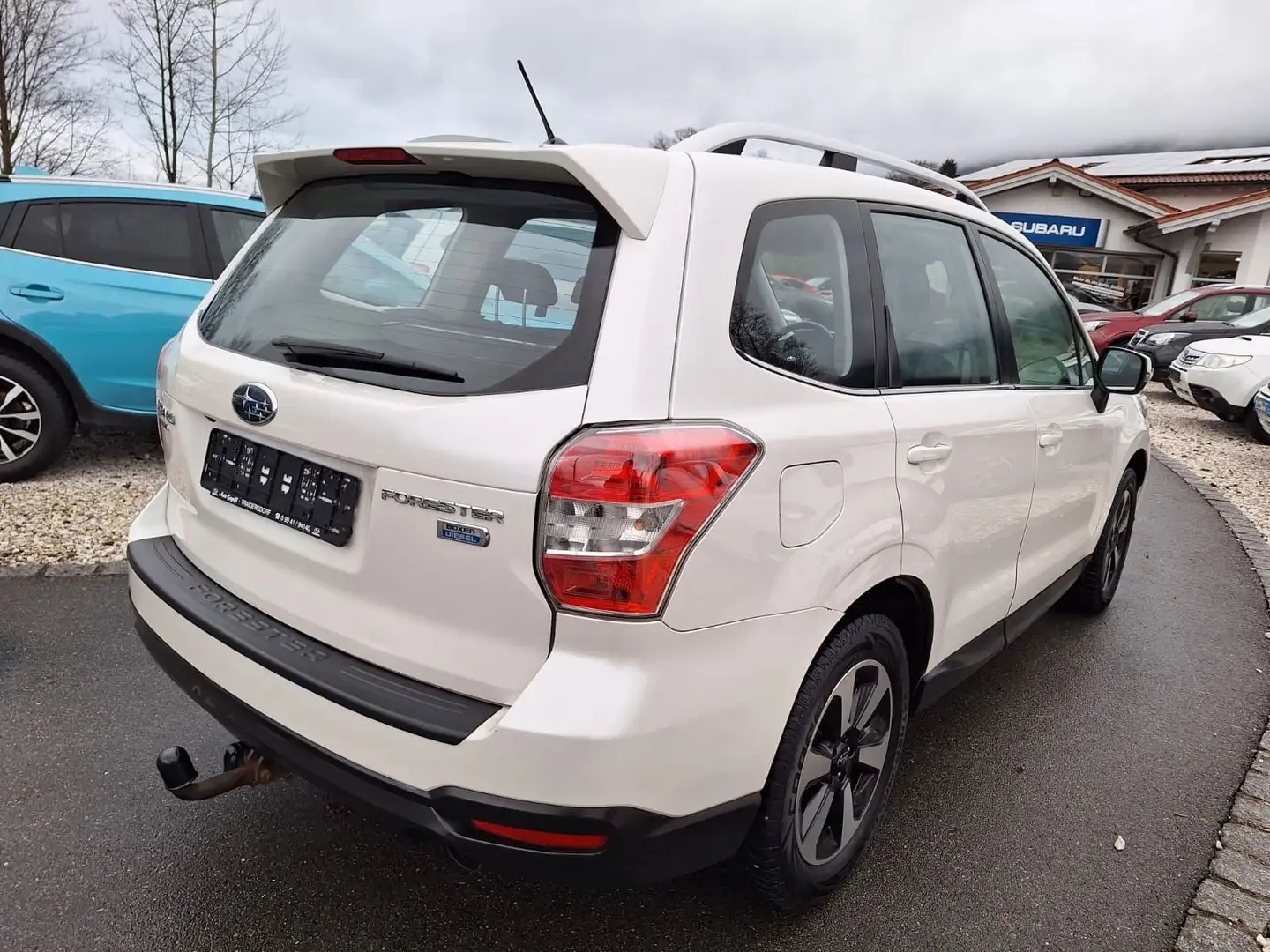 Subaru Forester 2.0D Exclusive, Motor Neu, AHK Weiß - 2