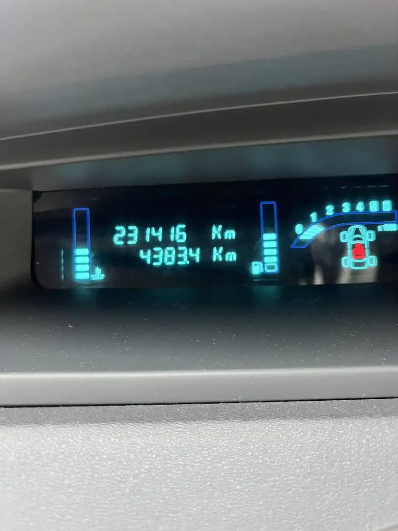 Renault Scenic 1.5 dCi Authentique - 1