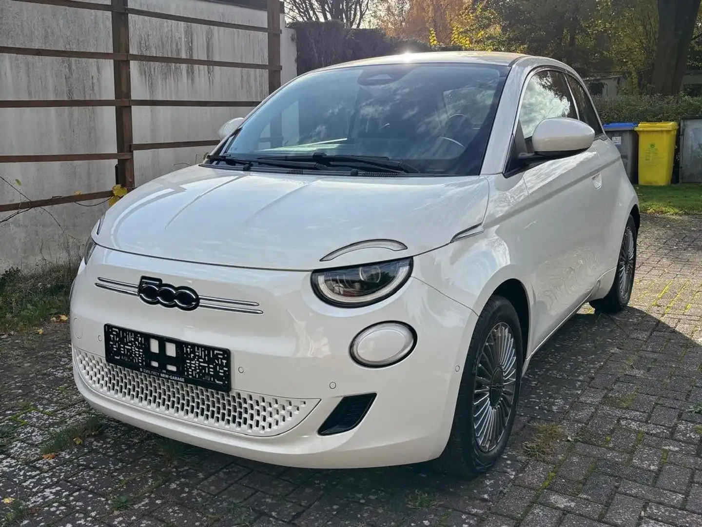 Fiat 500e 500e 42kWh ICON Biały - 2