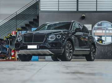Bentayga 4.0 V8 auto Diesel