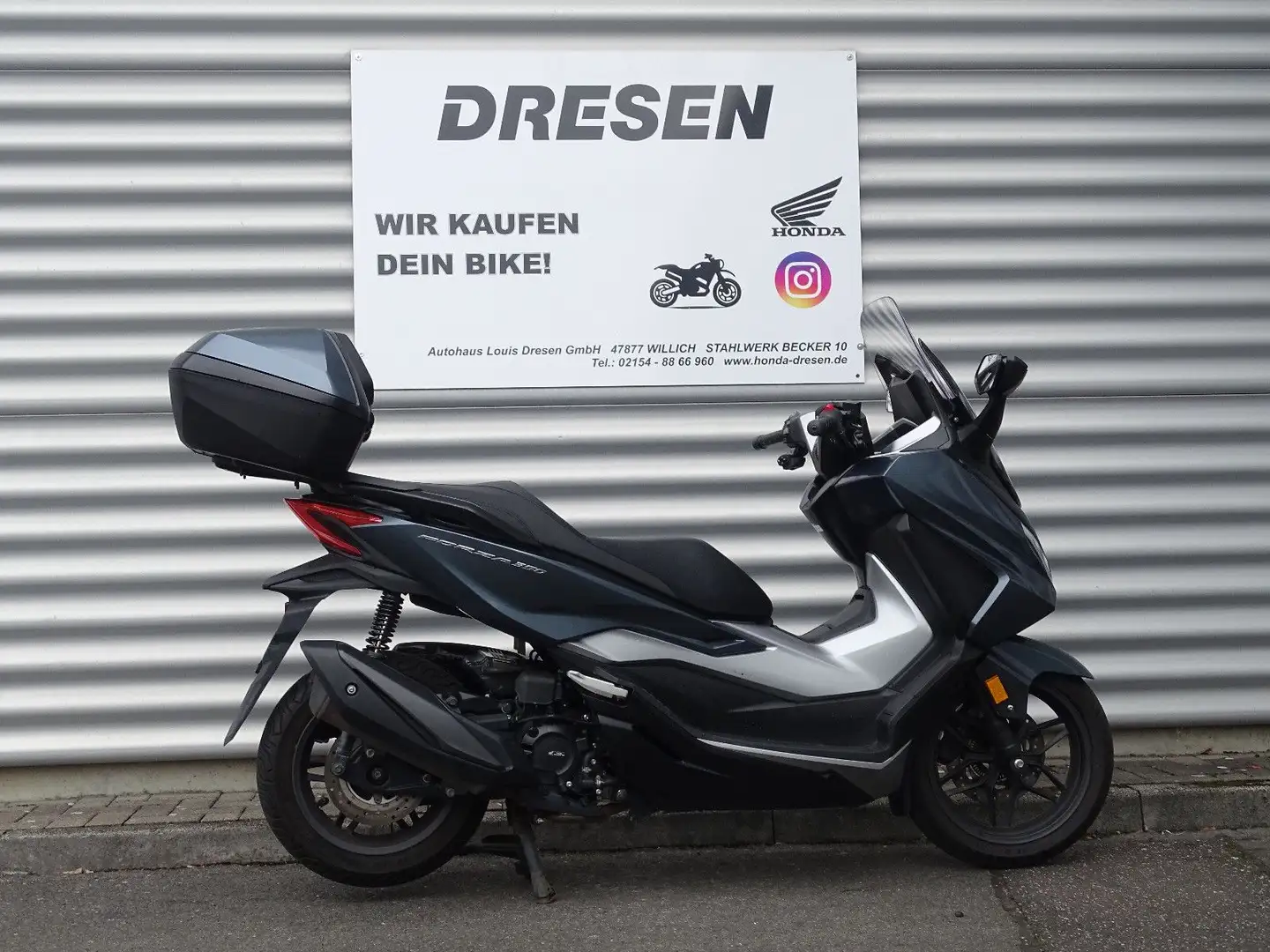Honda NSS 350 Forza ABS * 1. Hand * Grijs - 1