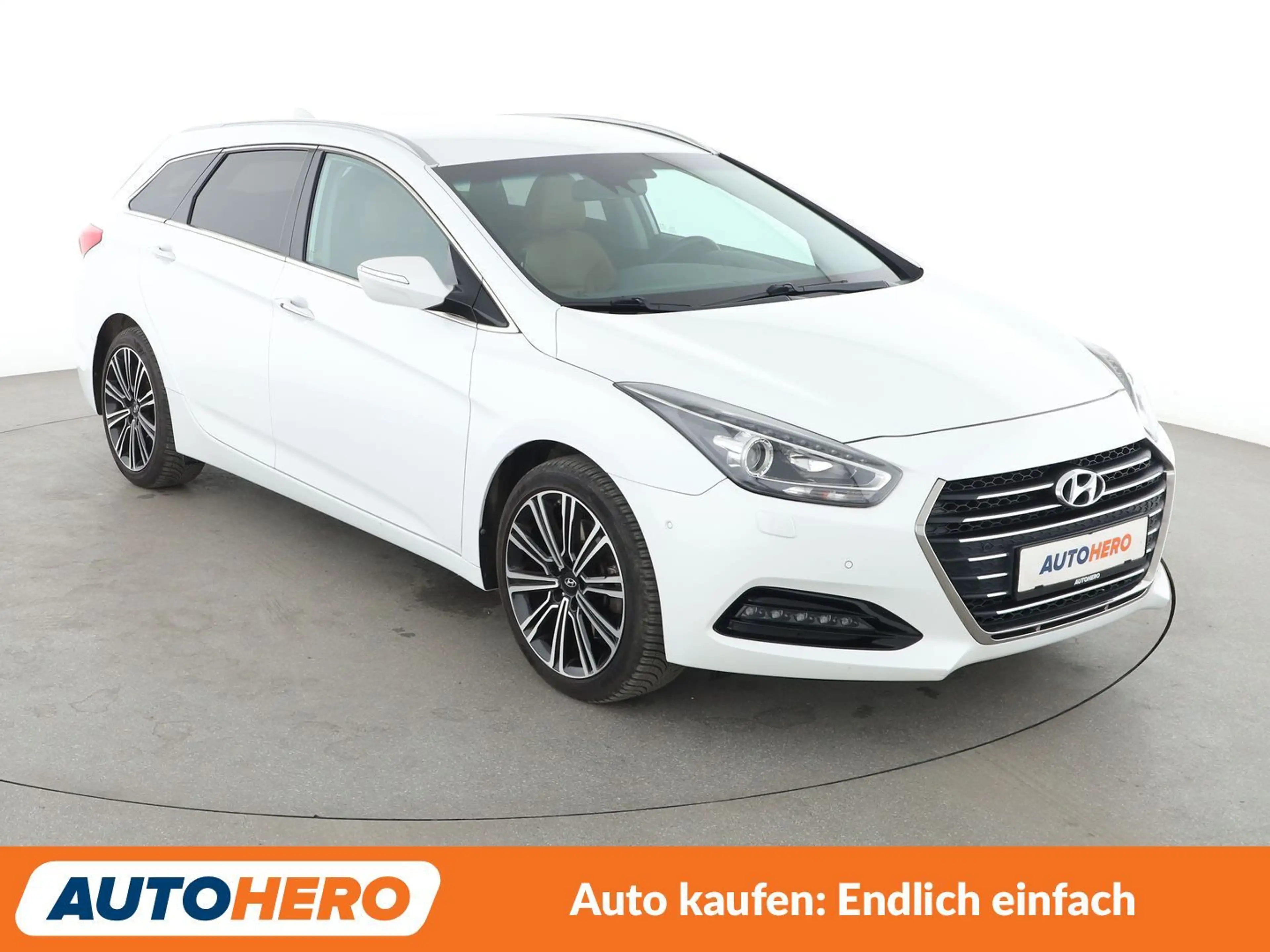 Hyundai i40 2.0 GDI Premium *NAVI*XENON*CAM*SHZ*TEMPO* — photo 8