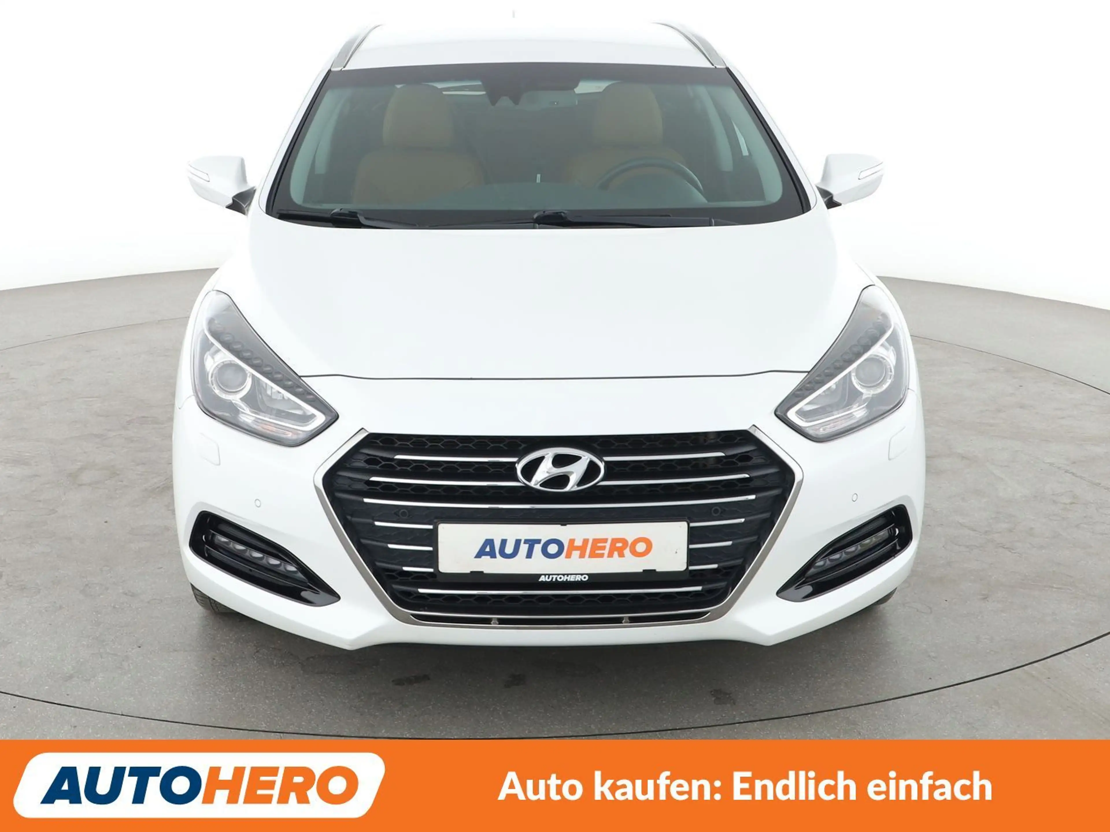 Hyundai i40 2.0 GDI Premium *NAVI*XENON*CAM*SHZ*TEMPO* — photo 9