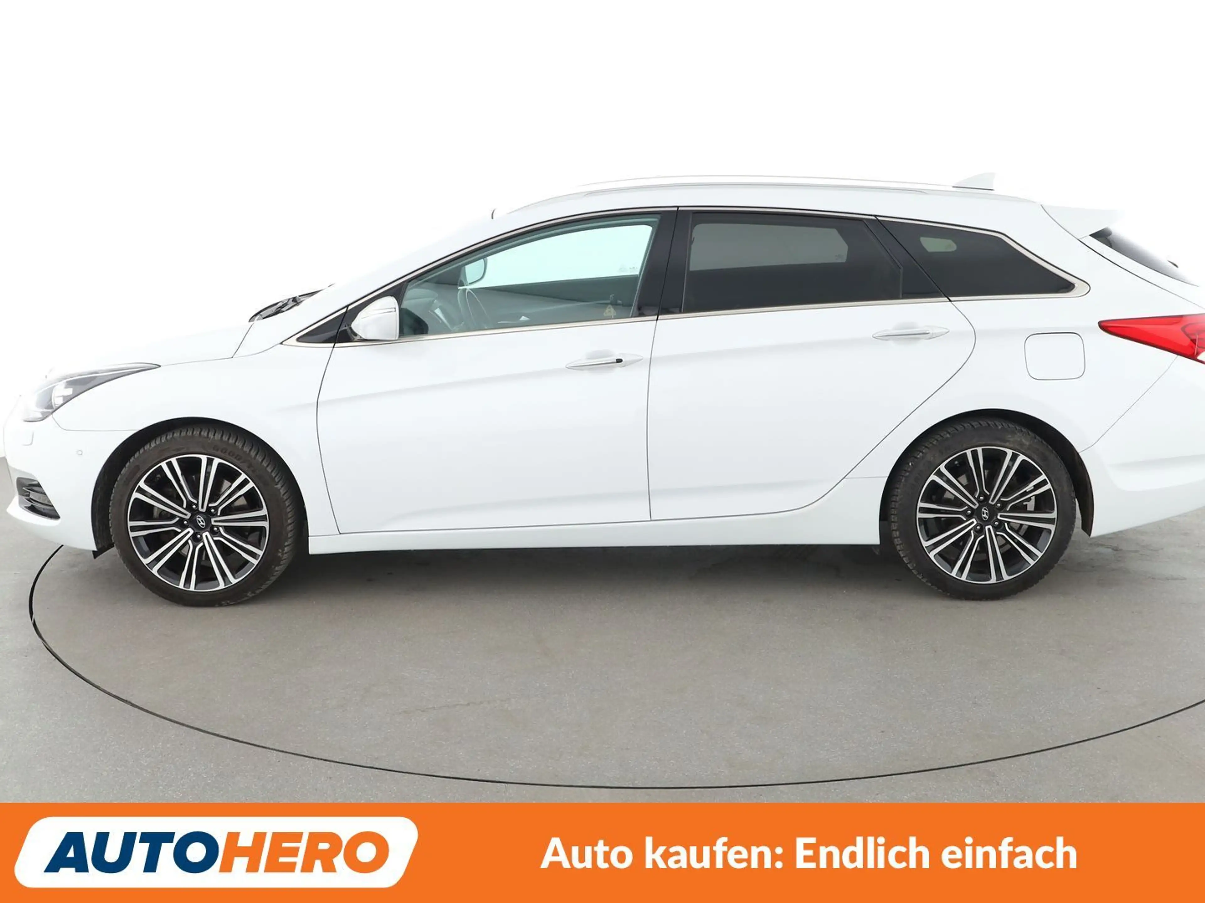 Hyundai i40 2.0 GDI Premium *NAVI*XENON*CAM*SHZ*TEMPO* — photo 3