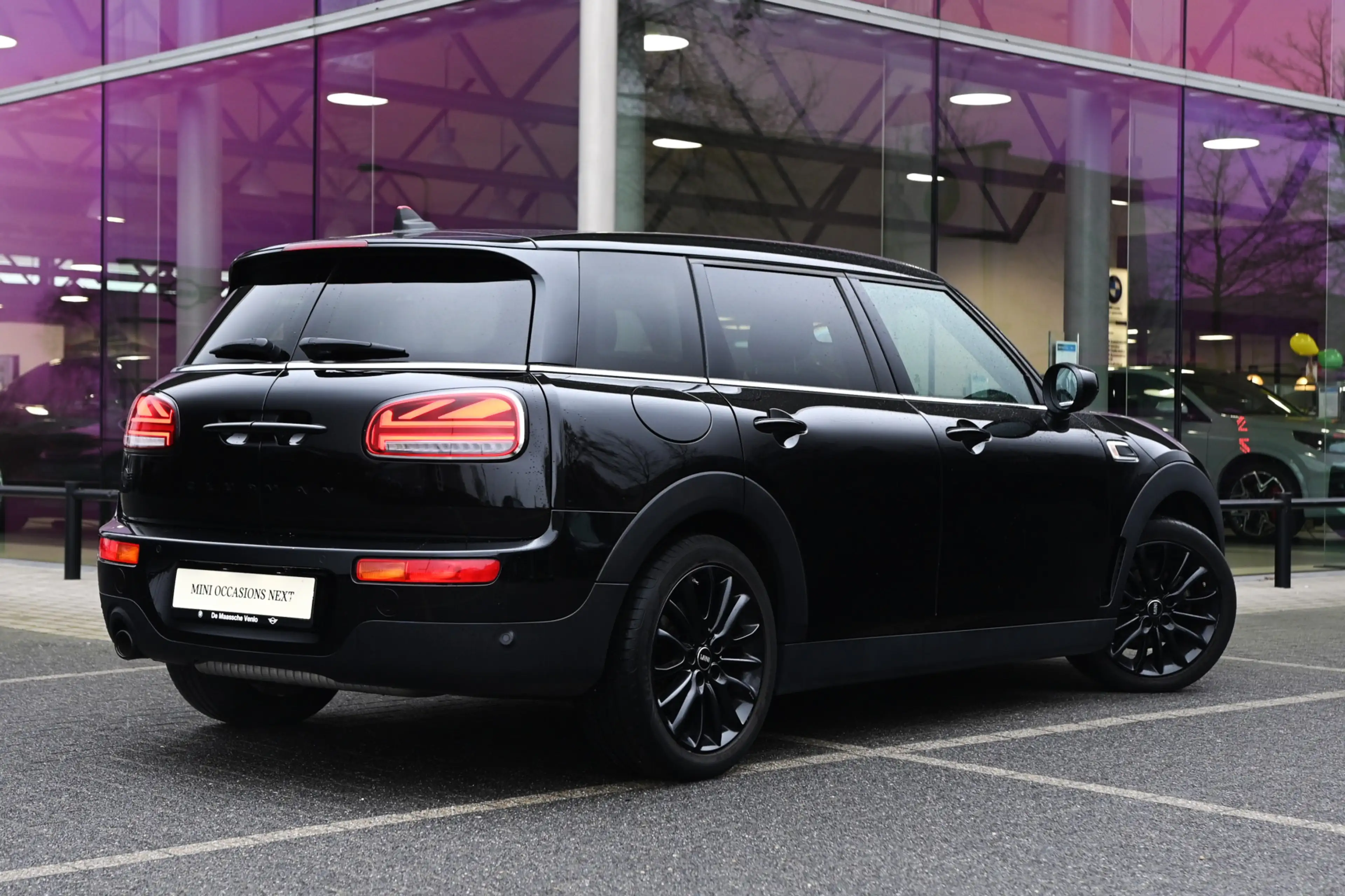 MINI One Clubman Classic / Comfortstoelen / LED / PDC / Cruise Cont — photo 2