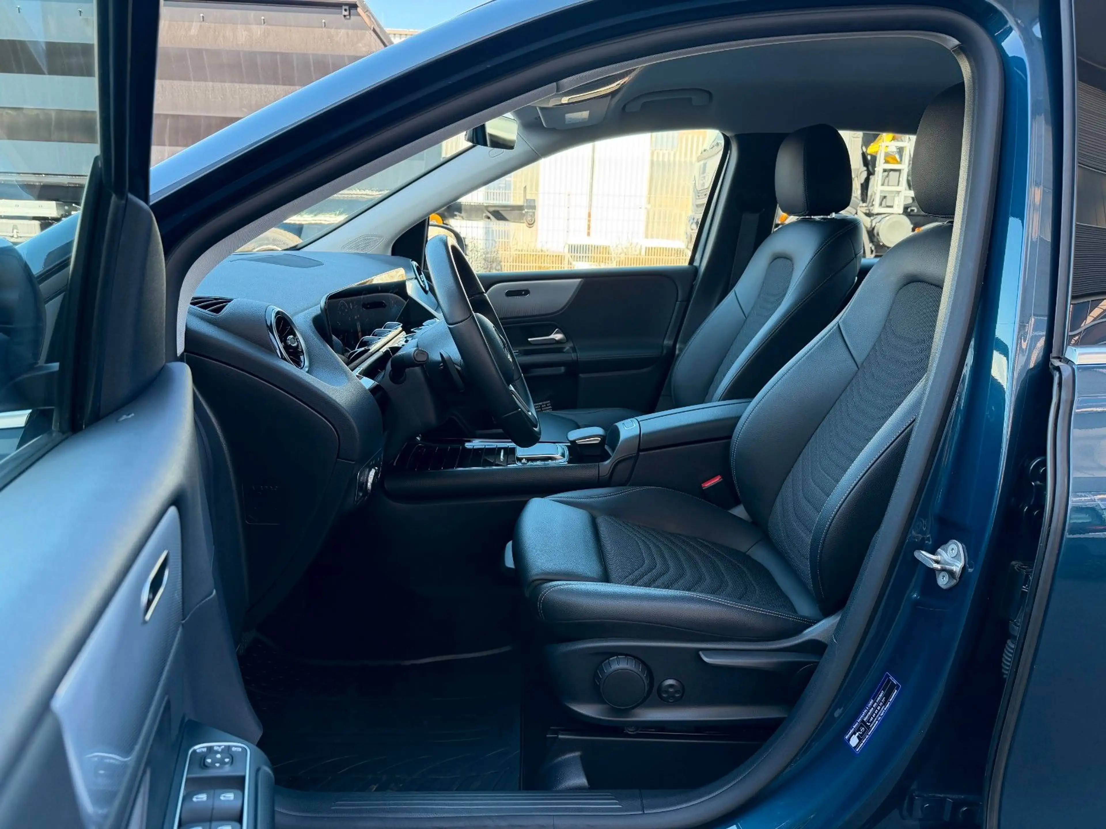 Mercedes-Benz B 220 d Style R-Kamera+LED+Carplay+TOTW — photo 10