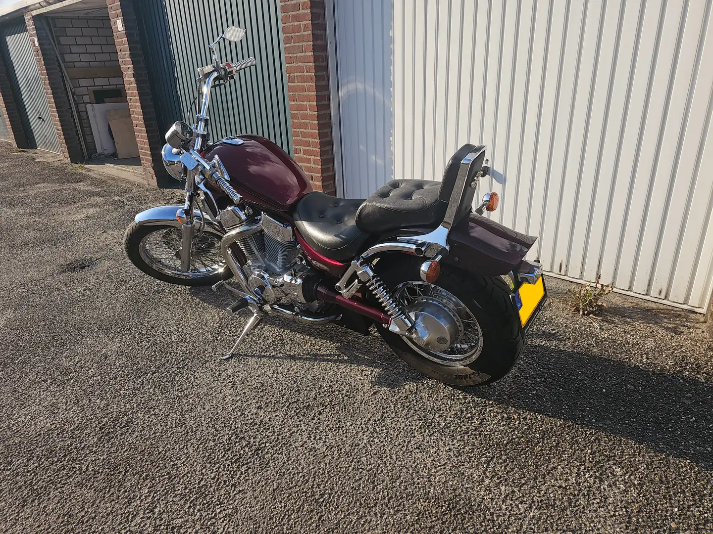 Suzuki VS 1400 Rot - 2