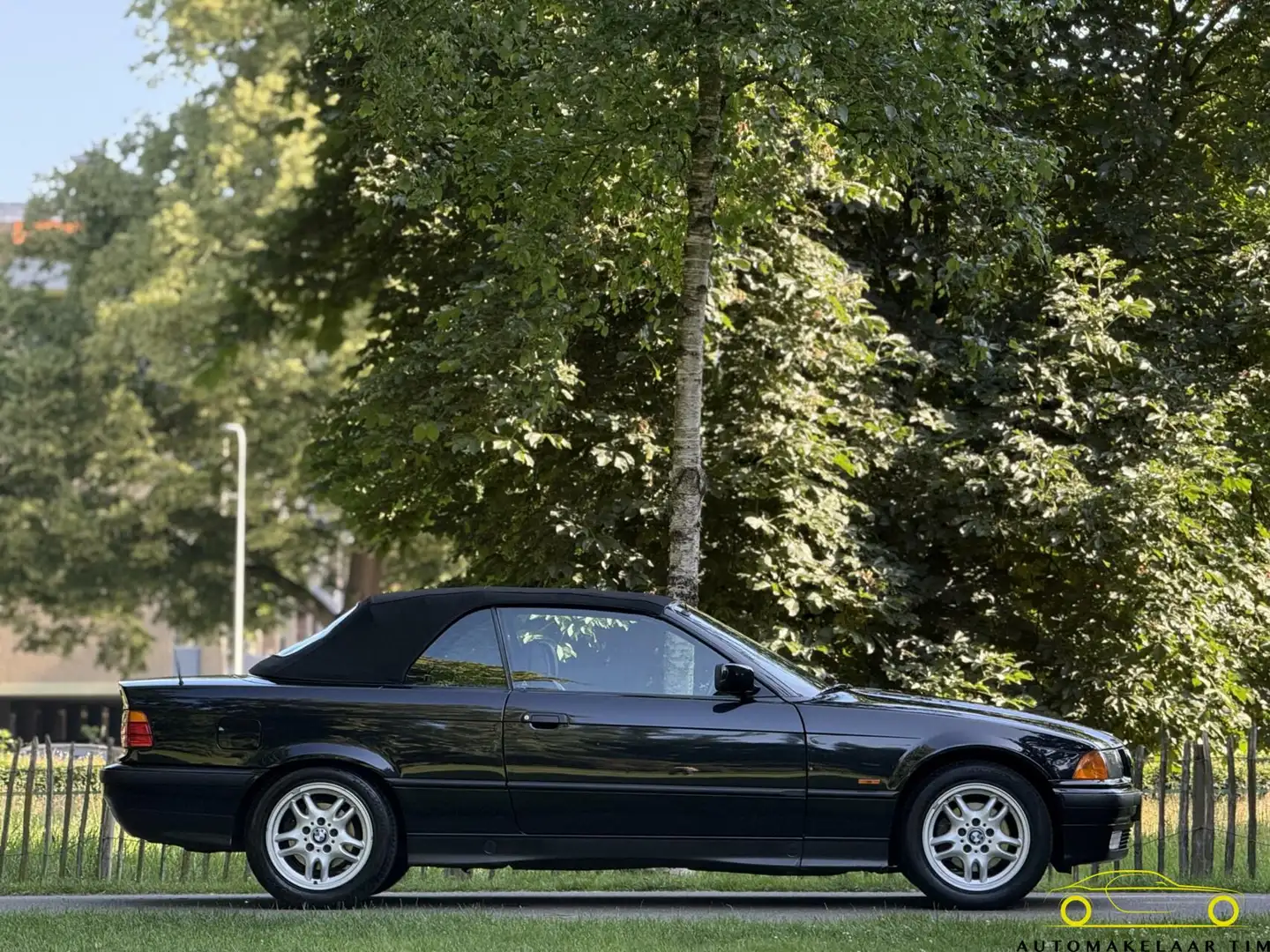 BMW 320 3-serie Cabrio 320i Executive /1e Eig. /1e Lak/ Or Zwart - 2