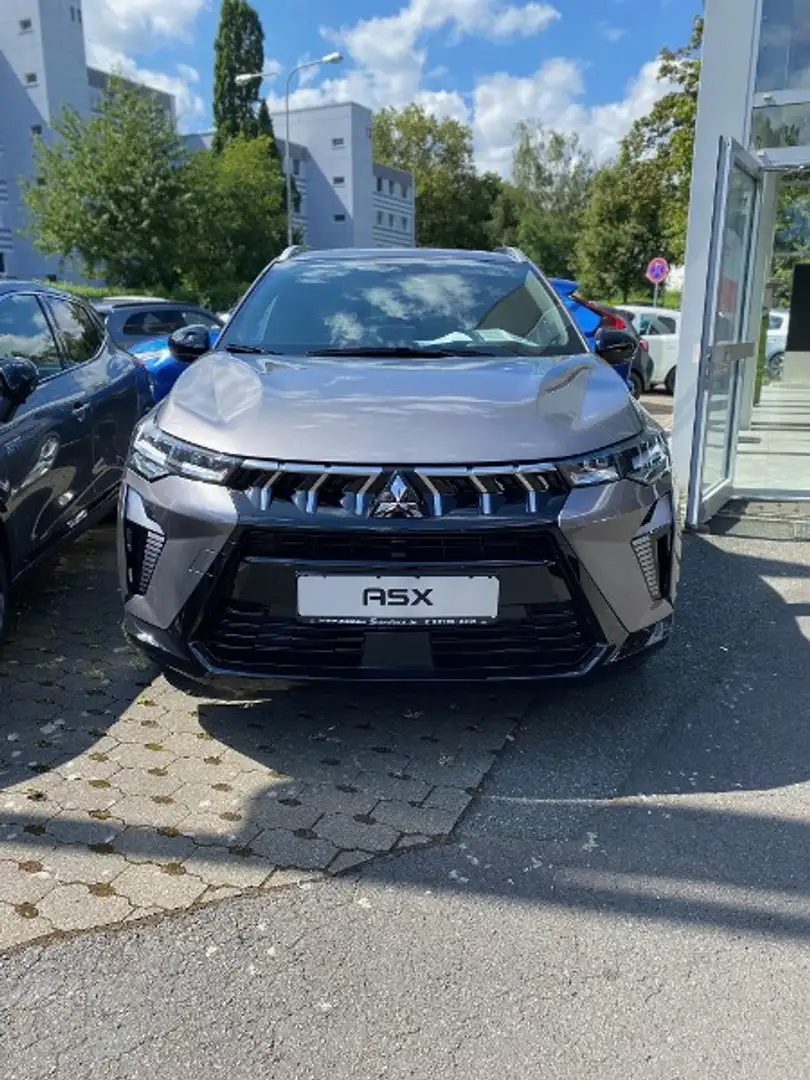 Mitsubishi ASX PLUS 1.3 T-Benziner 6-Gang Grau - 1