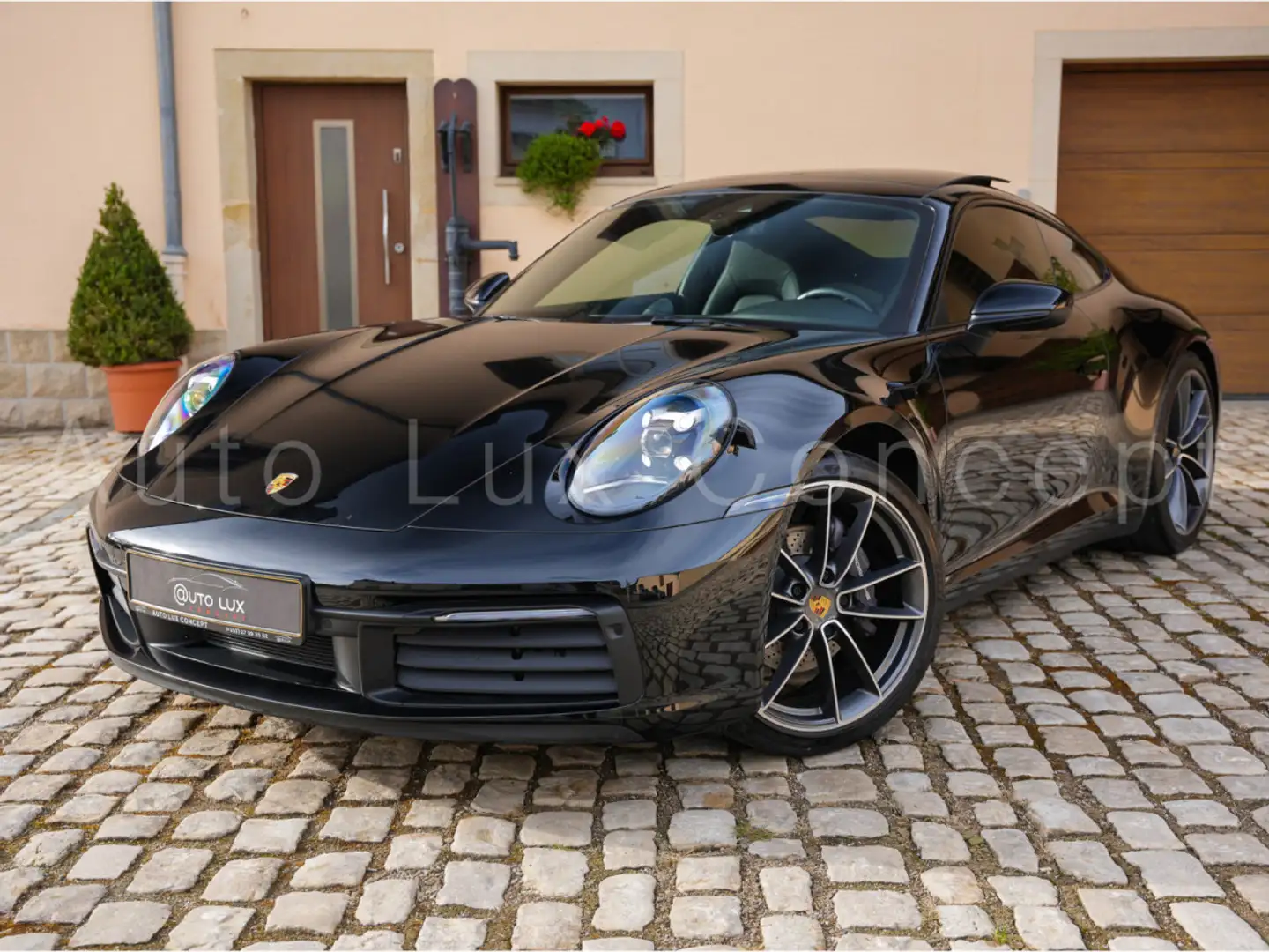Porsche 992 911 Carrera/Glasdach/Sportabgas/Chrono/Kam/Sitzhzg Schwarz - 1