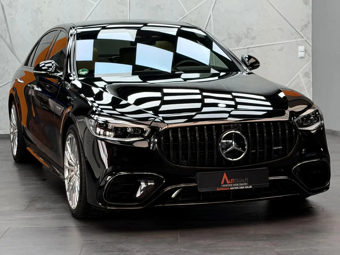 Mercedes-Benz S 63 AMG e 4Matic+ L |4DBURM|FOND|CHAUFFEUR|HUD| Negru - 2