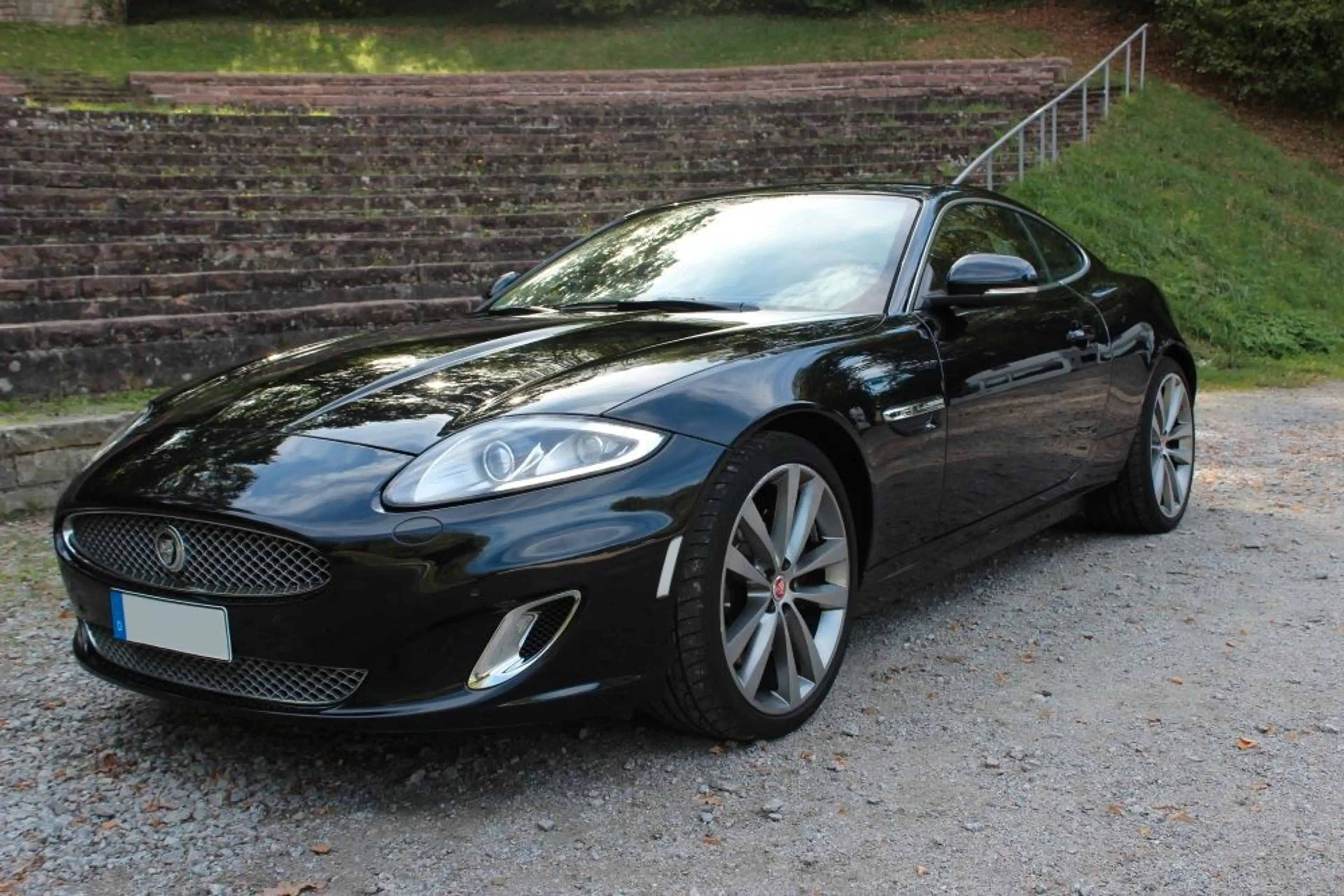Jaguar XK 5.0 V8 Coupé Special edition 3 Jahre Garantie — photo 2