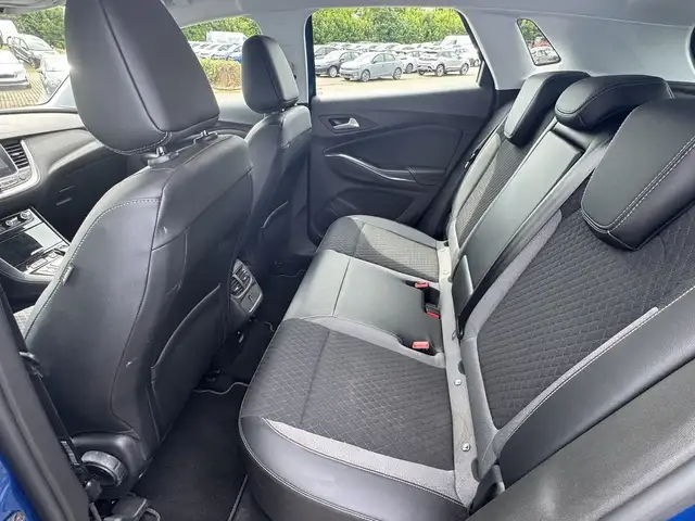 Opel Grandland view 11