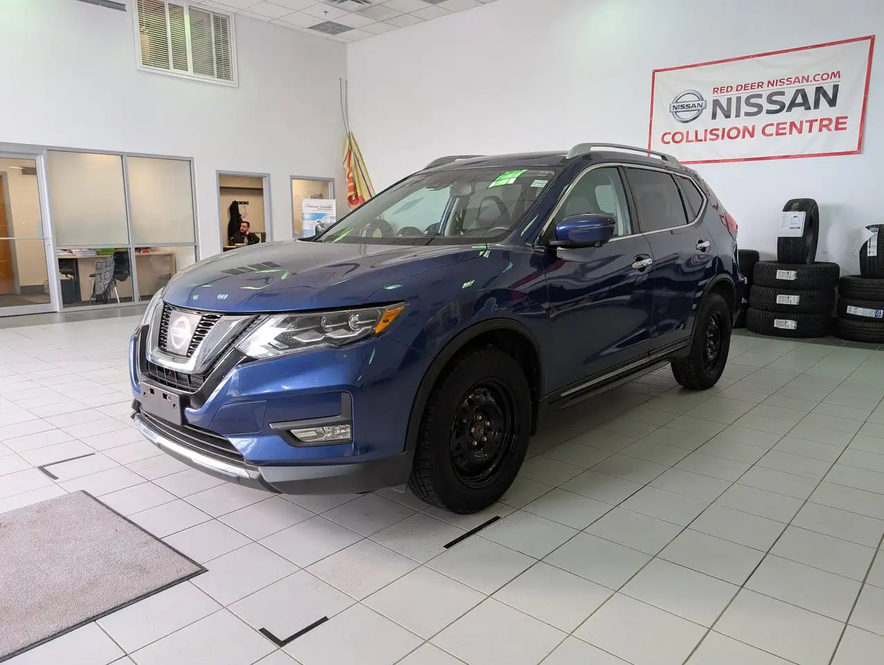 Nissan Rogue снимка Nissan Rogue