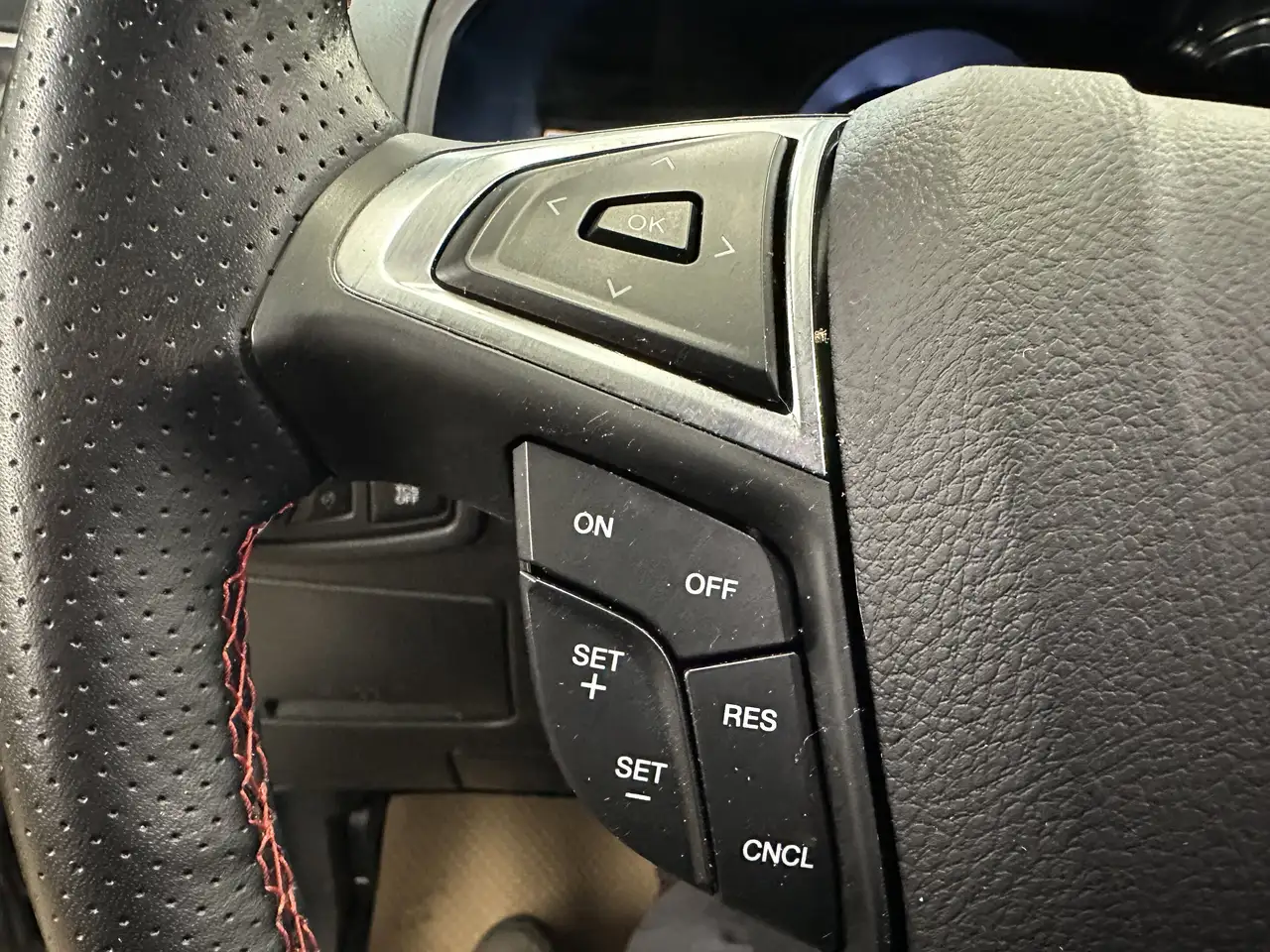 Ford Edge снимка Ford Edge
