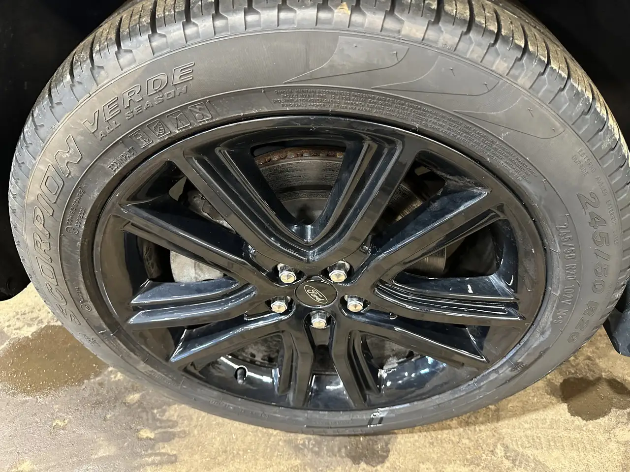 Ford Edge снимка Ford Edge