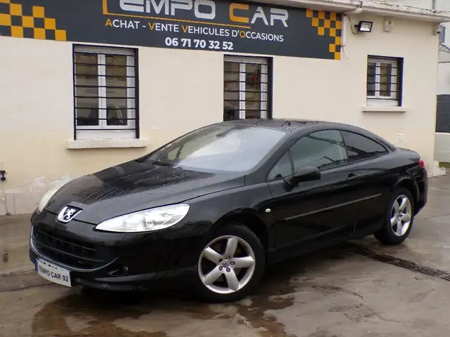 Peugeot 407 Coupé 2.0 HDi 16V 136ch FAP Féline