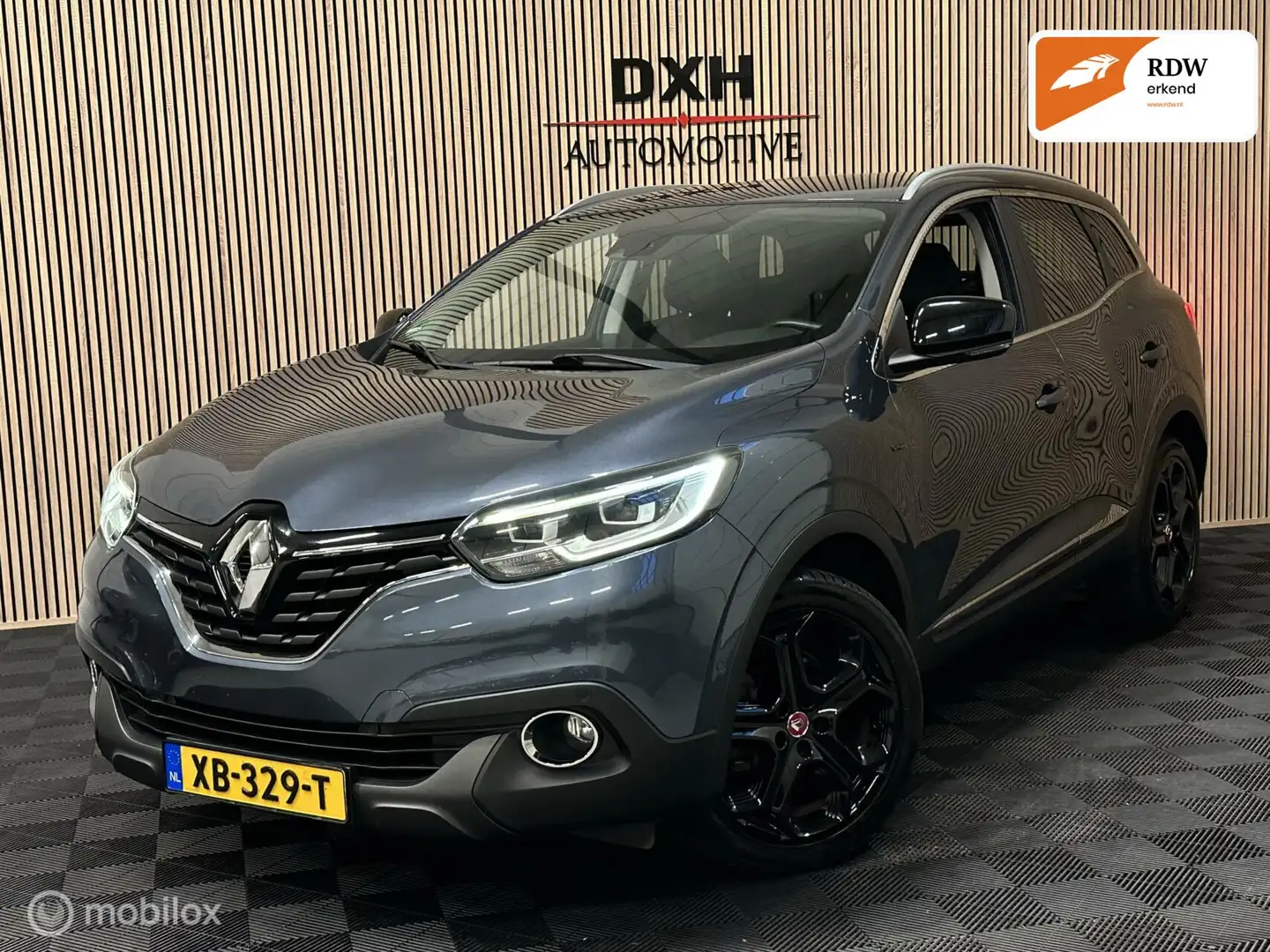 Renault Kadjar 1.2 TCe BlackEdition BOSE LEDER TREKHK STOELV Grigio - 1