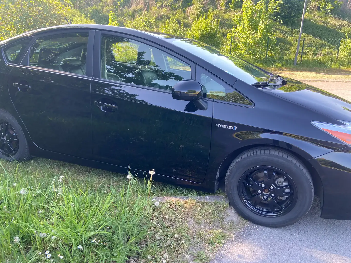 Toyota Prius Prius Rechargeable 136h Lounge Noir - 1