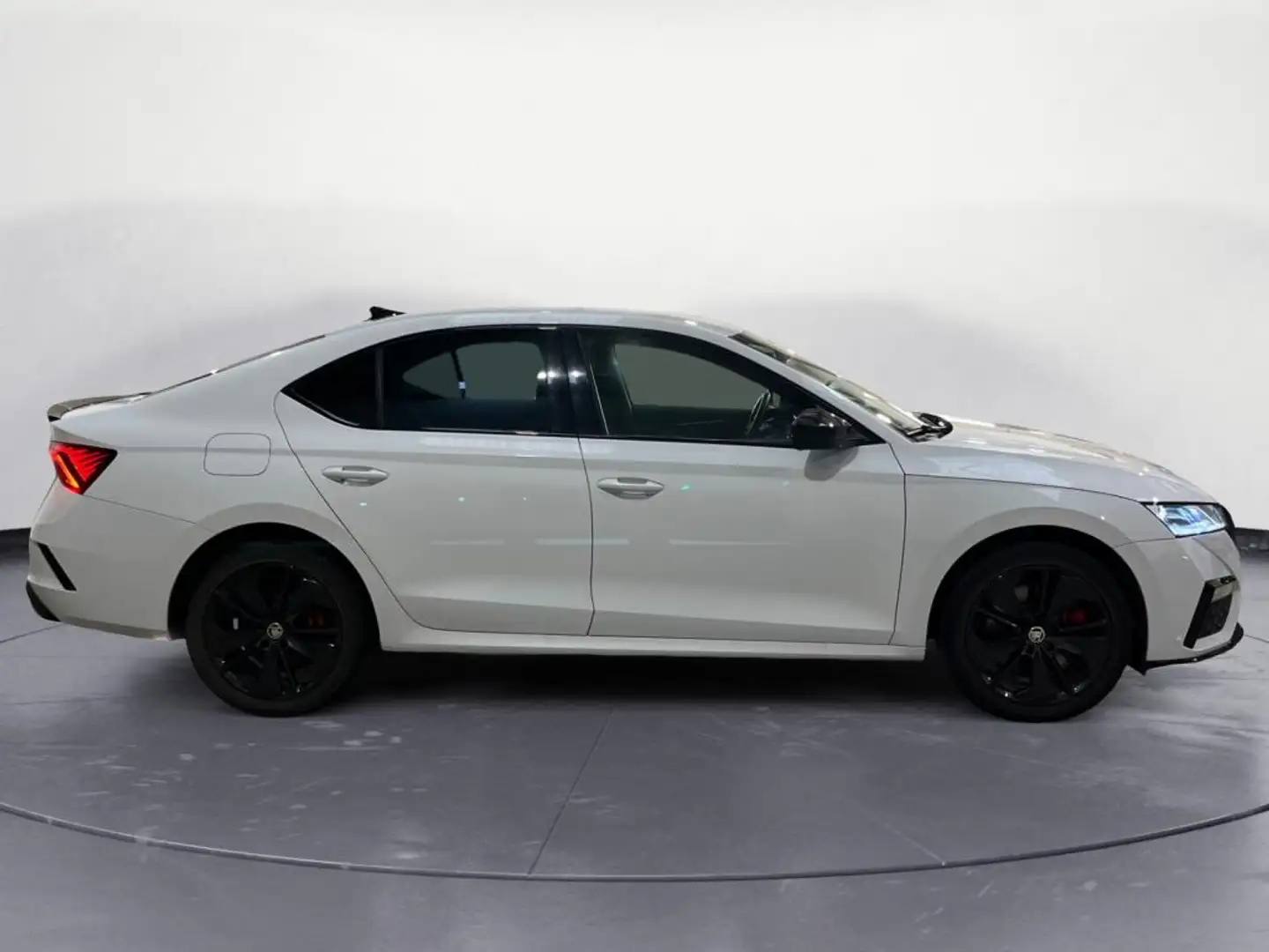 Skoda Octavia 1.4 TSI PHEV iV- 245 - DSG6e Start \u0026 Stop  IV  RS Weiß - 2