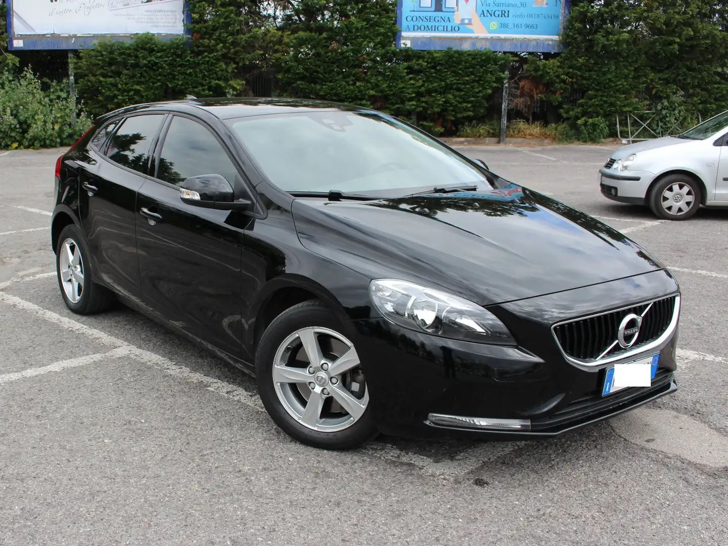 Volvo V40 V40 2.0 d2 eco Business geartronic Zwart - 1