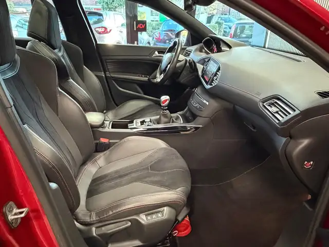 Peugeot 308 view 10