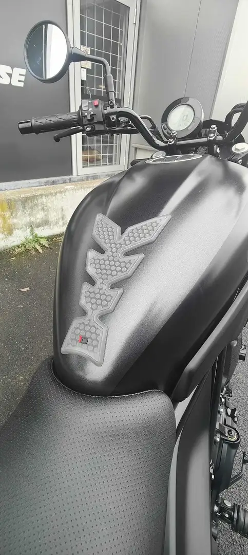 Kawasaki Eliminator 500 Schwarz - 2