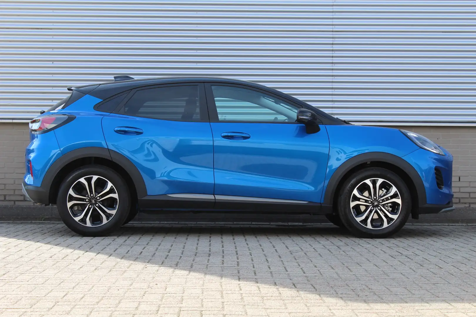 Ford Puma 1.0 EcoBoost Hybrid 125PK Titanium | Trekhaak | 36 Azul - 2