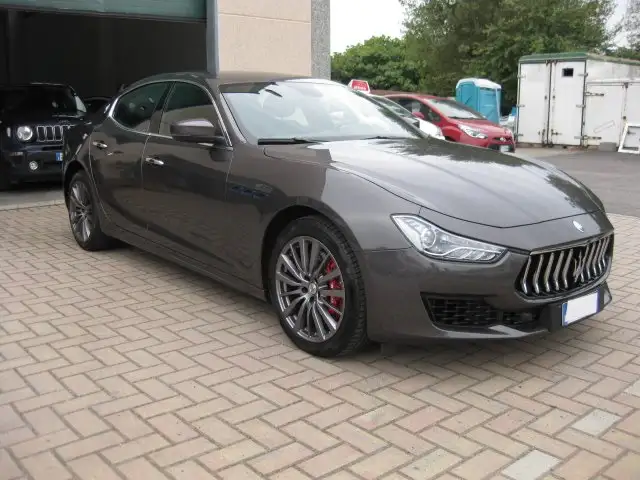 Maserati Ghibli GT 330 CV MHEV
