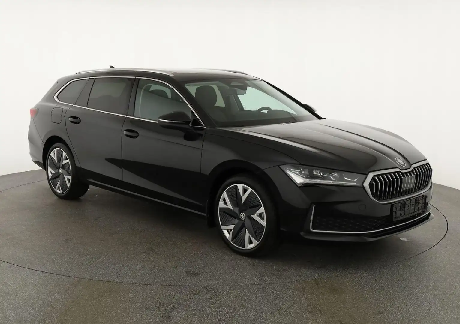 Skoda Superb Combi 2.0 TDI 142 kW 4x4 Selection DSG Selectio... Schwarz - 1