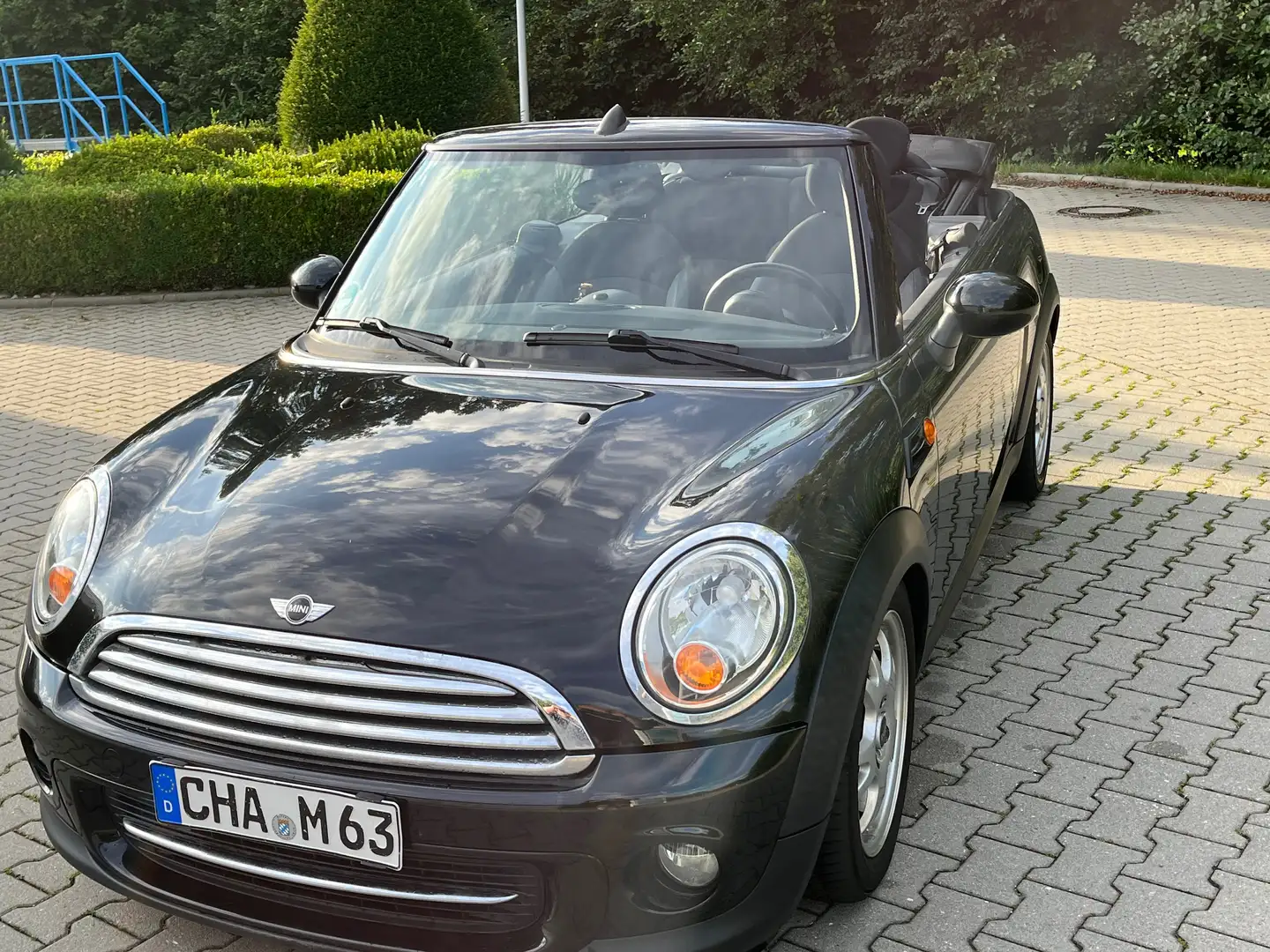 MINI Cooper Cabrio Mini Cooper Cabrio Siyah - 1