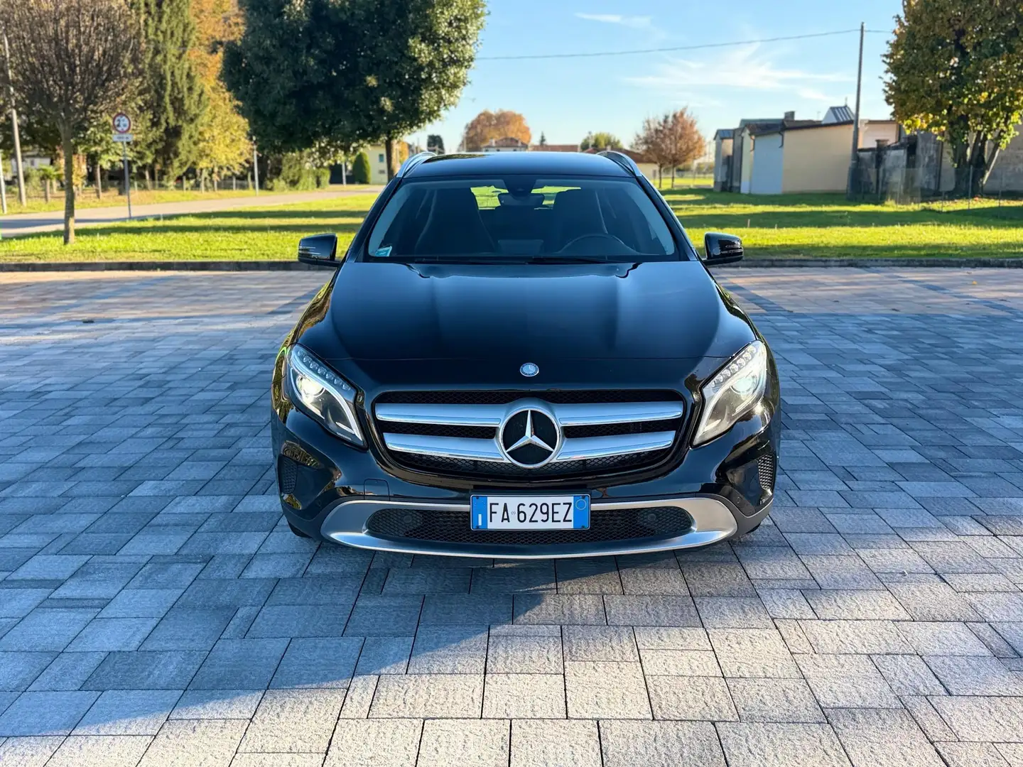 Mercedes-Benz GLA 200 d (cdi) Premium automatic(Neopatentati) - 2