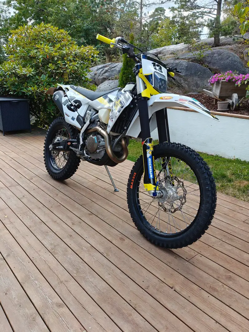 Husqvarna FE 501 Biały - 1