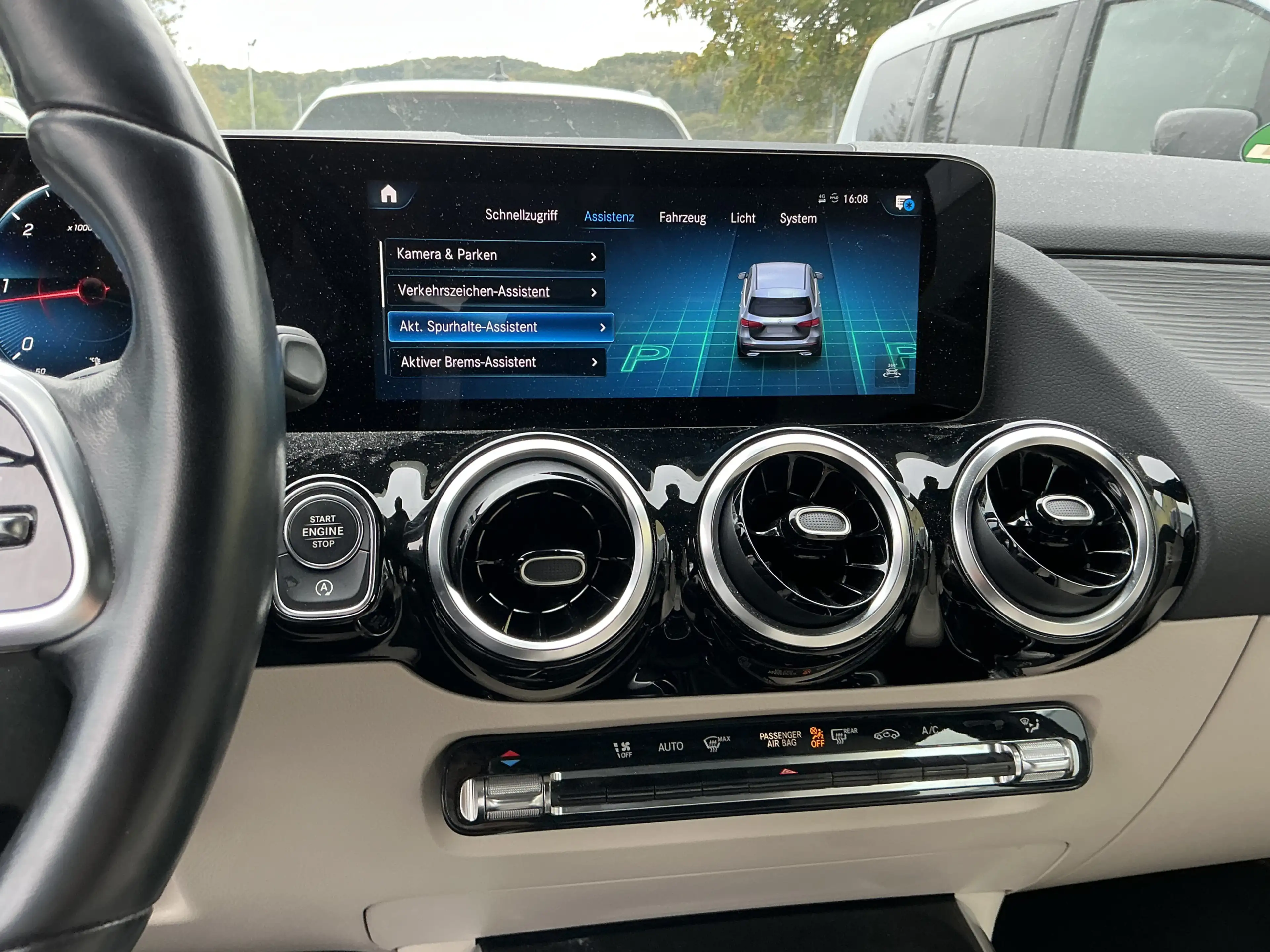 Mercedes-Benz B 220 d Business Leder R.Cam Navi ACC AHK LED — photo 11
