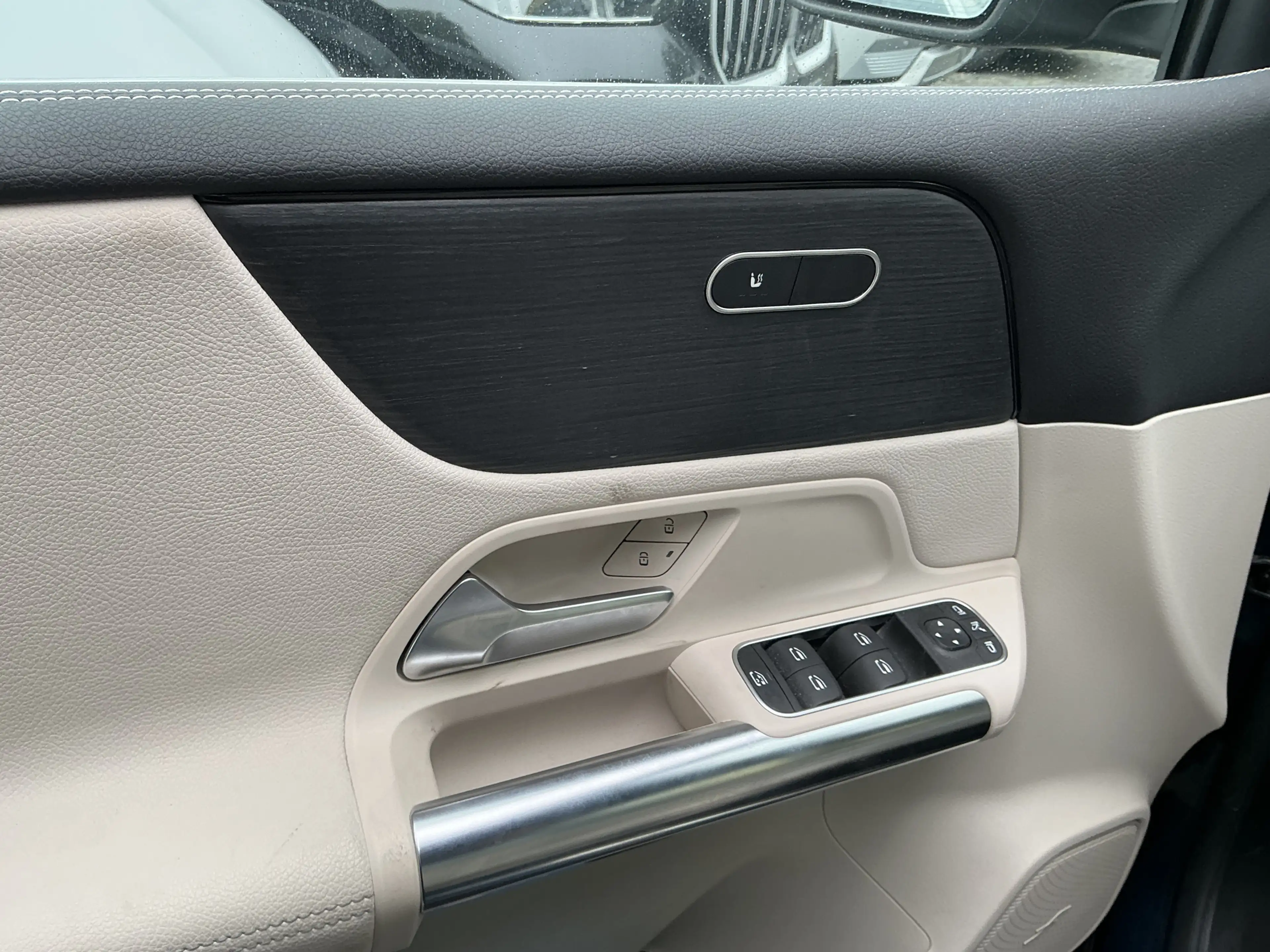 Mercedes-Benz B 220 d Business Leder R.Cam Navi ACC AHK LED — photo 5