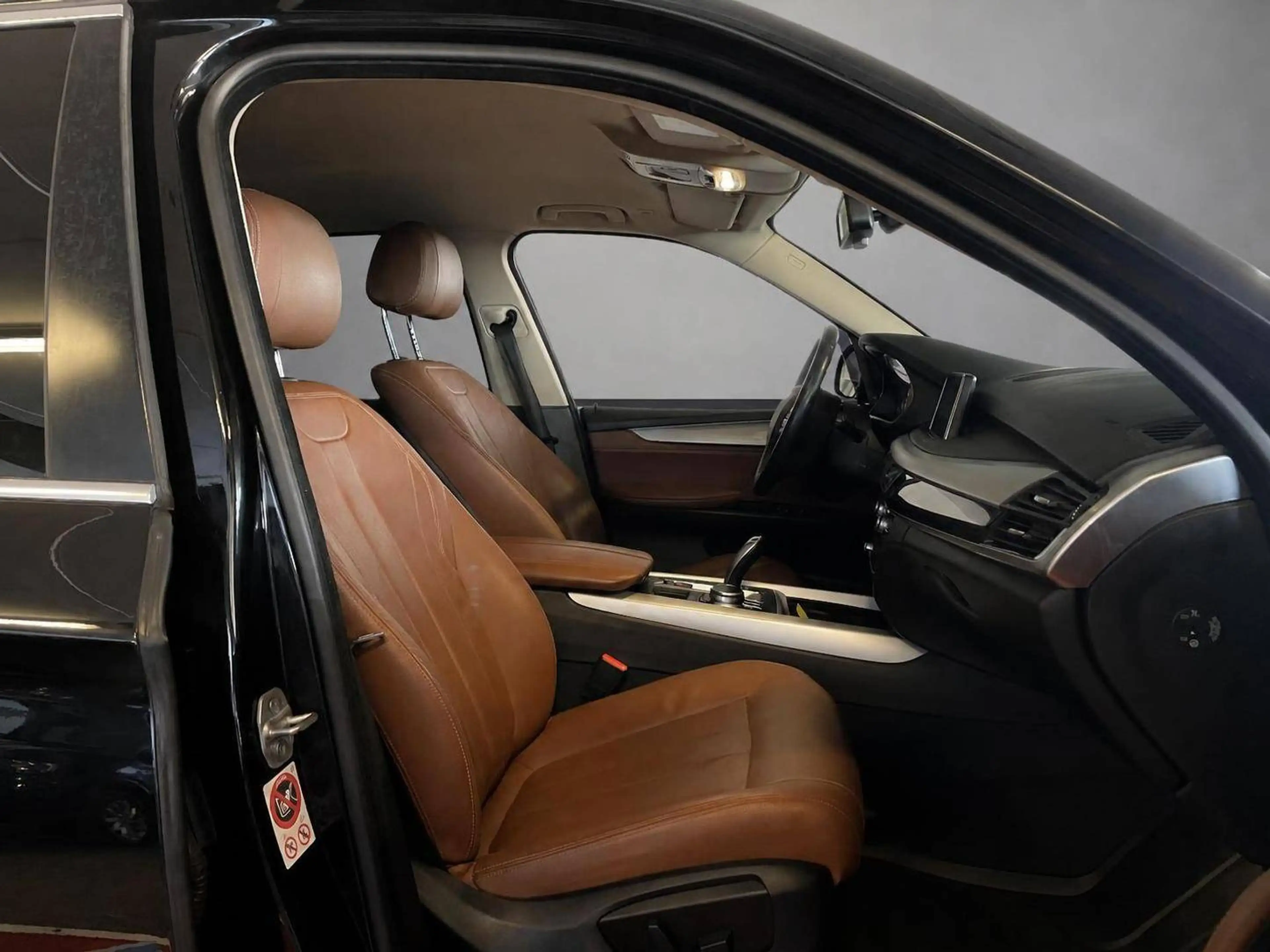 BMW X5 sDrive 25 d — photo 15